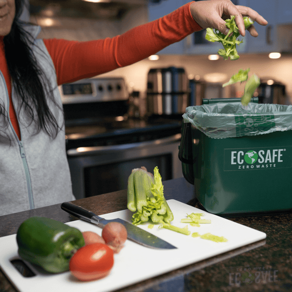 EcoSafe Zero Waste 2.5 Gallon Compostable Food Scrap Bags, 16" x 17" (QTY 900), SKU CP1617-6
