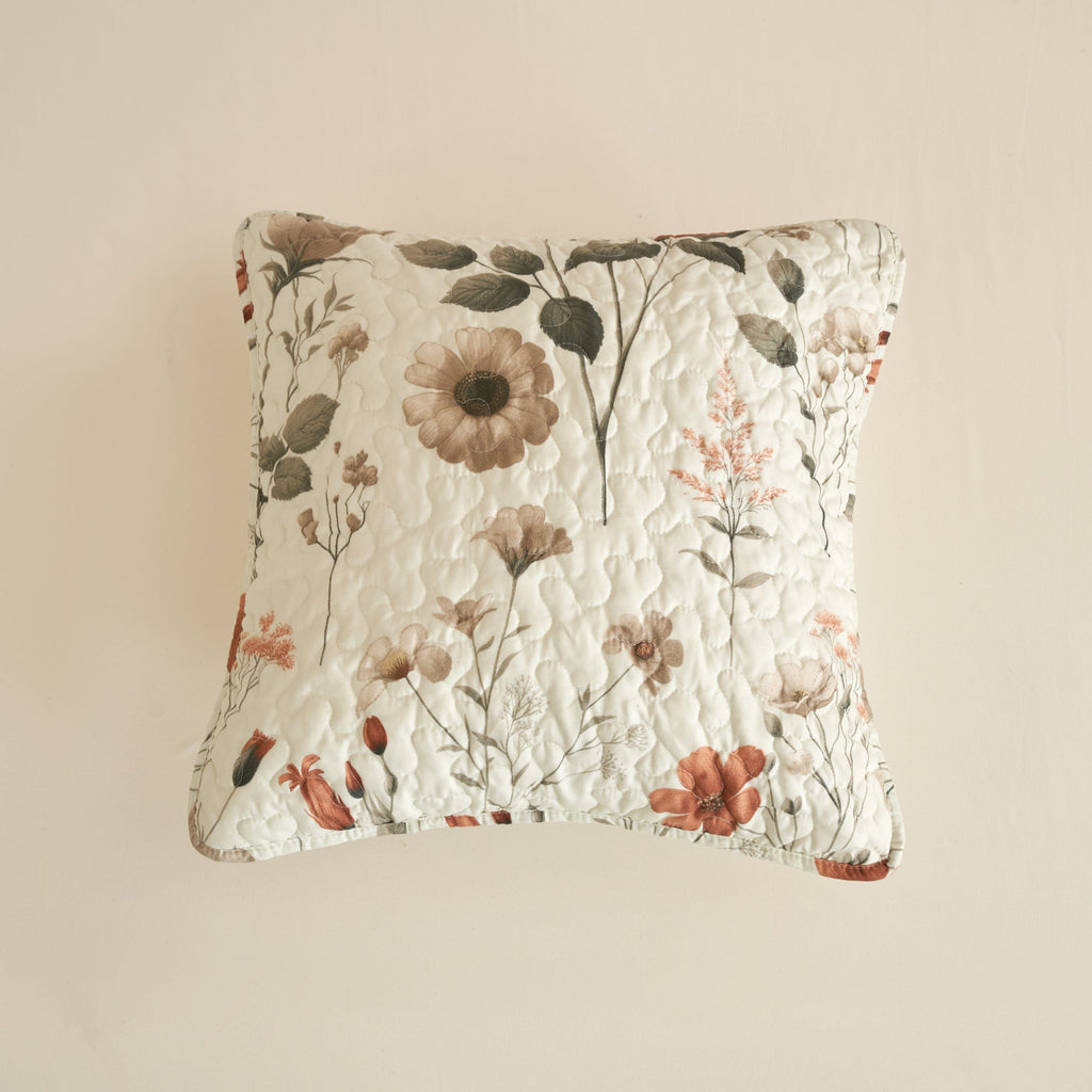 DaDalogy Enchanted Meadow Floral Quilt Set - Beige Rose Green