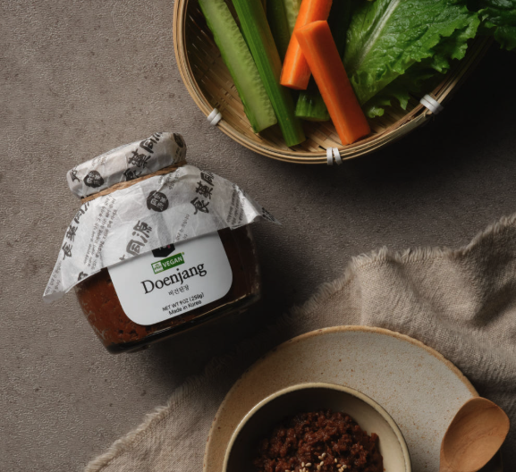 [Wangshin] Korean Traditional Country-Style Soybean Paste (Doenjang) (250g, 8.82oz)