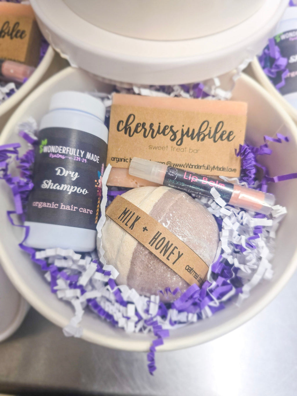 Personalized Gift Bundle | Spa Gift Basket | Organic All Natural Self Care Package | Custom Name | Mothers Day gift for her bucket | Bath