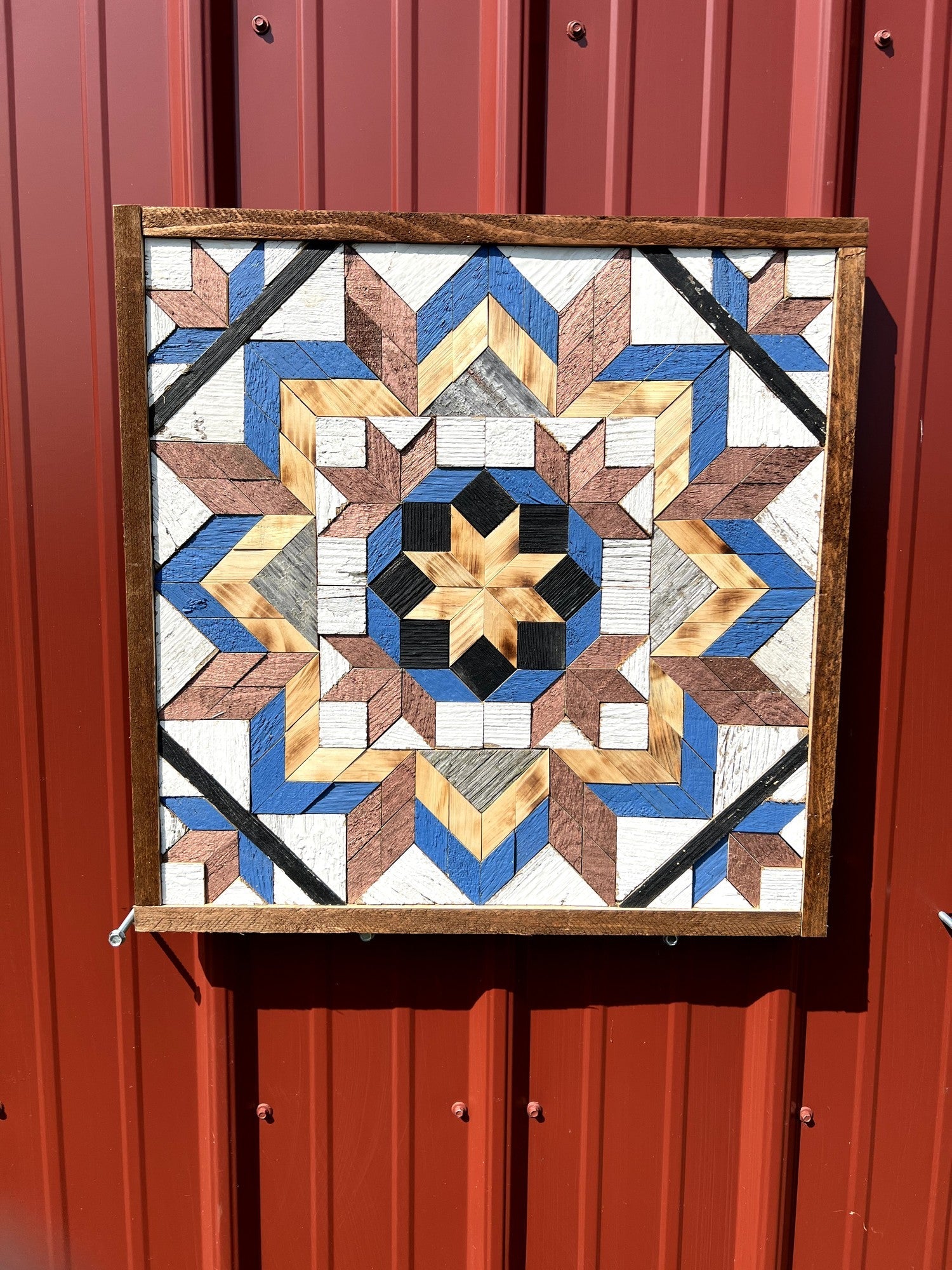 Amish Handmade Barn Quilt Wall Art – Reclaimed Barn Wood – 20.75” x 20.75”