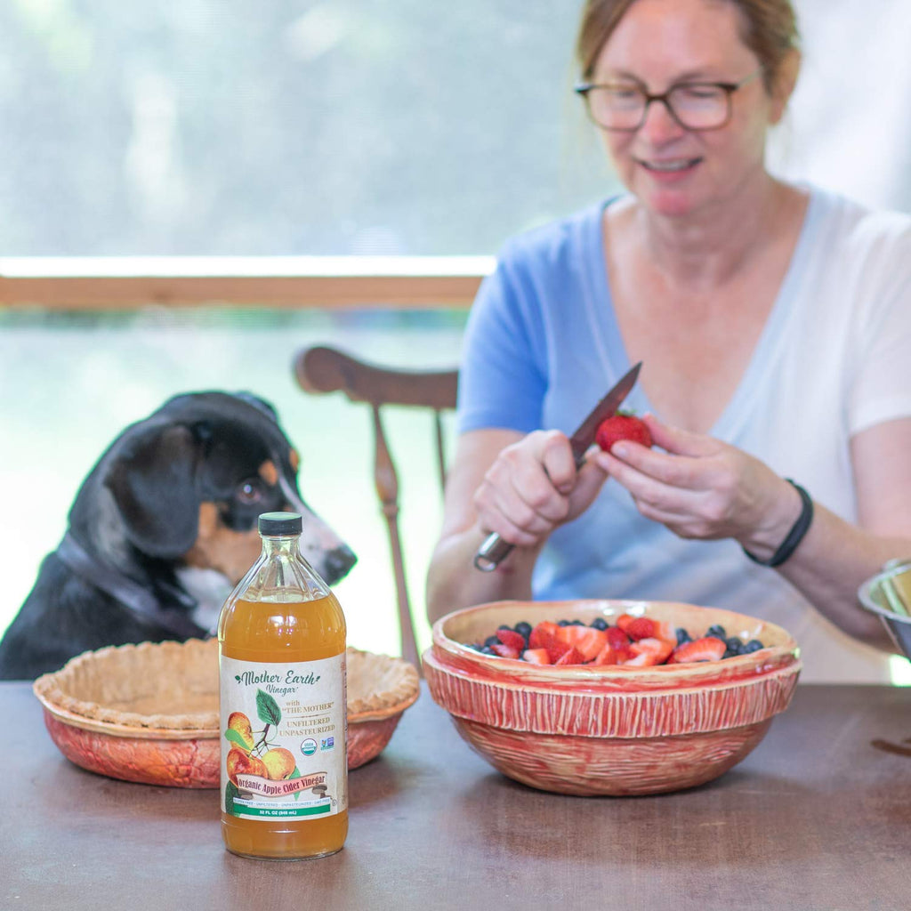 Mother Earth Organic Apple Cider Vinegar With The Mother – 16 oz Glass Bottle