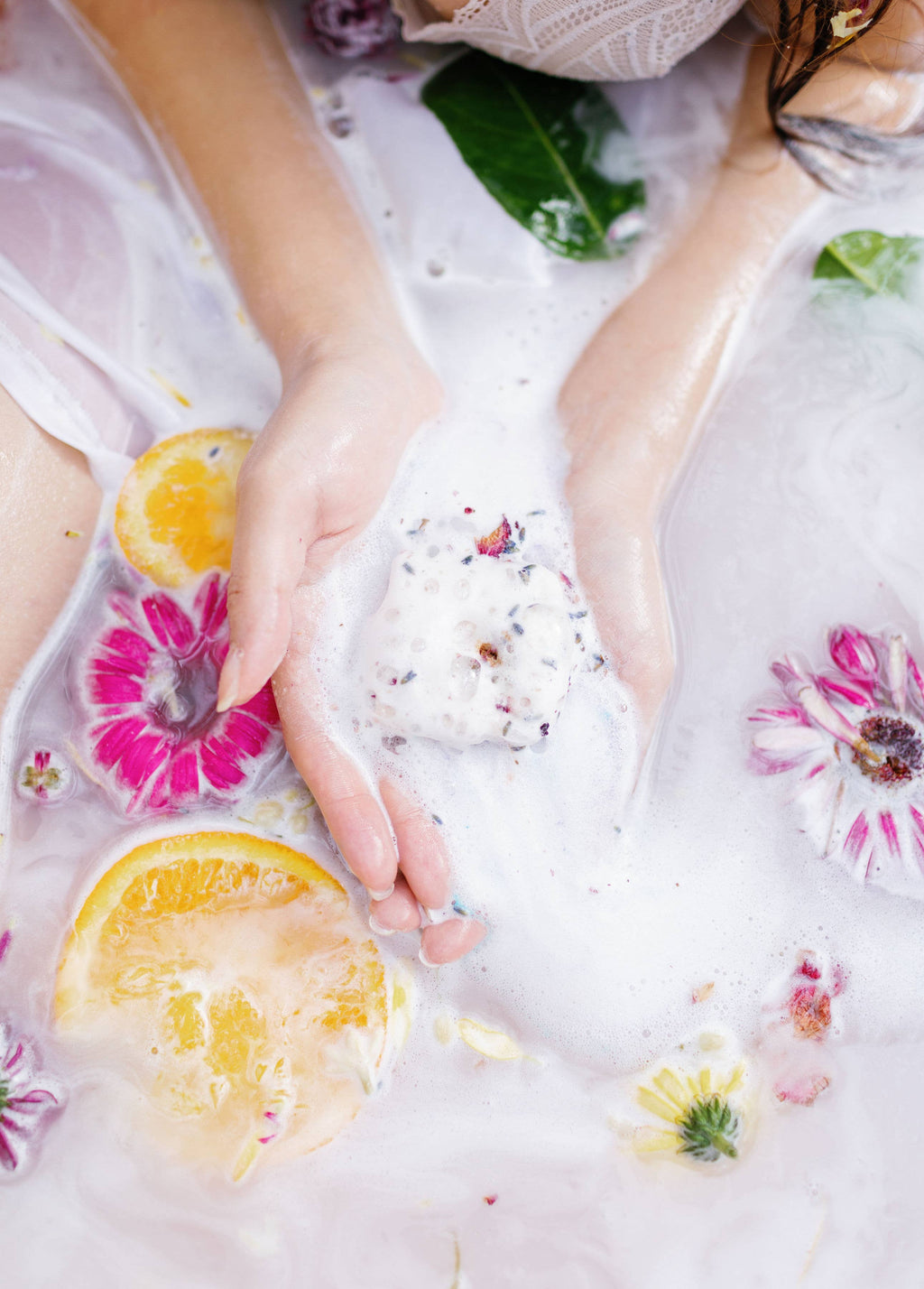 Jumbo Square Hydrating Botanical Gradient Bathbombs 6oz 170g