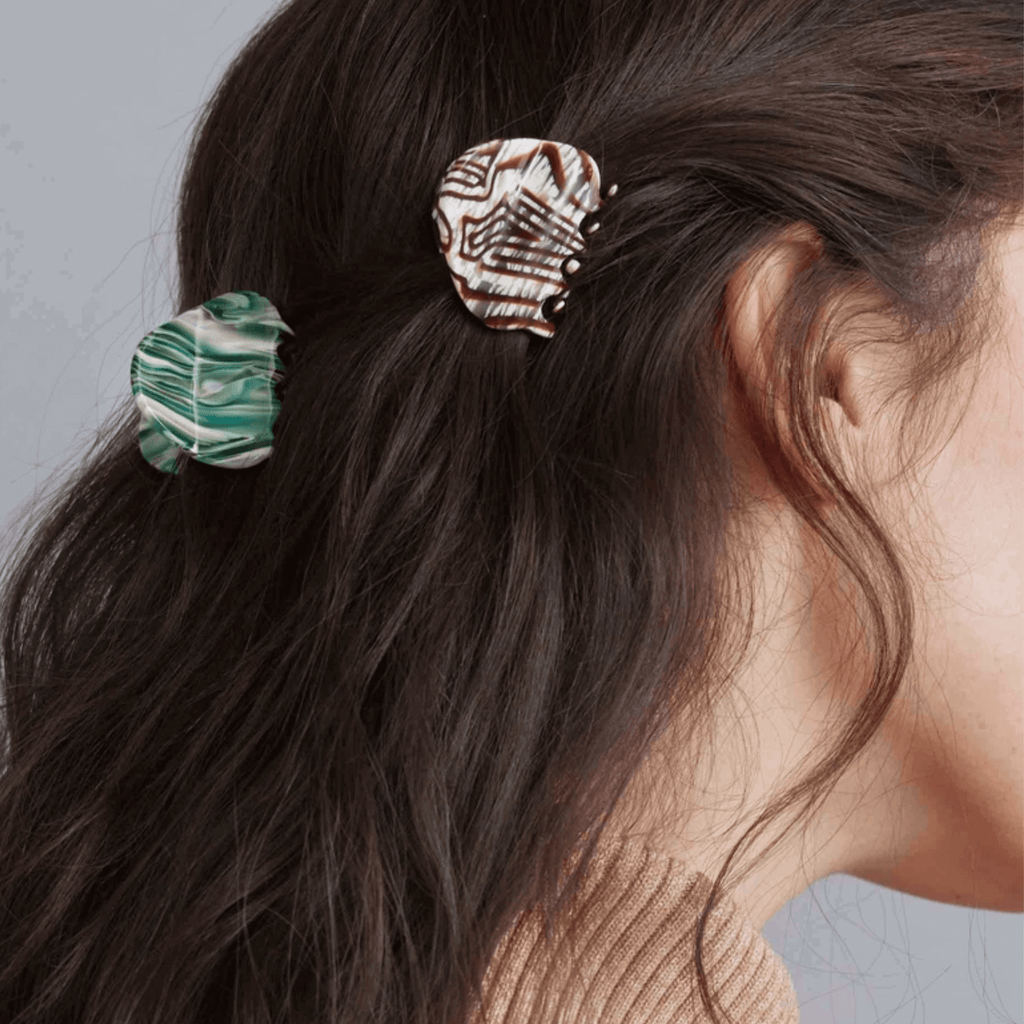 AGATE HAIR CLAW - BROWN