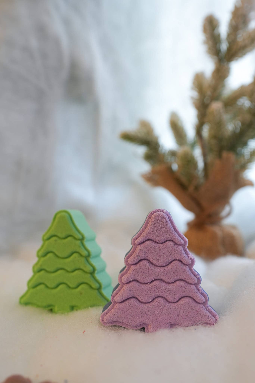 Lavender Cedarwood Christmas Tree Bathbomb