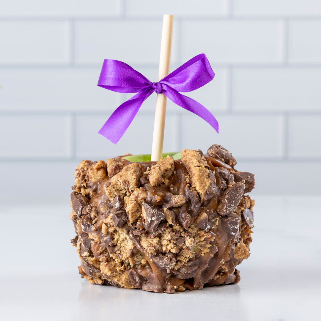 Peanut Butter Paradise – Gourmet Caramel Apple