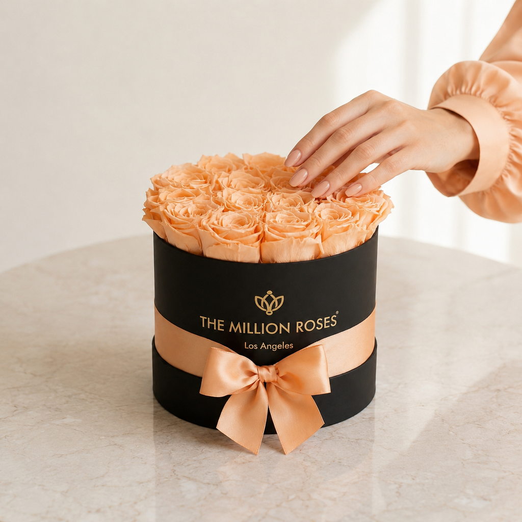 Classic Black Box | Peach Roses
