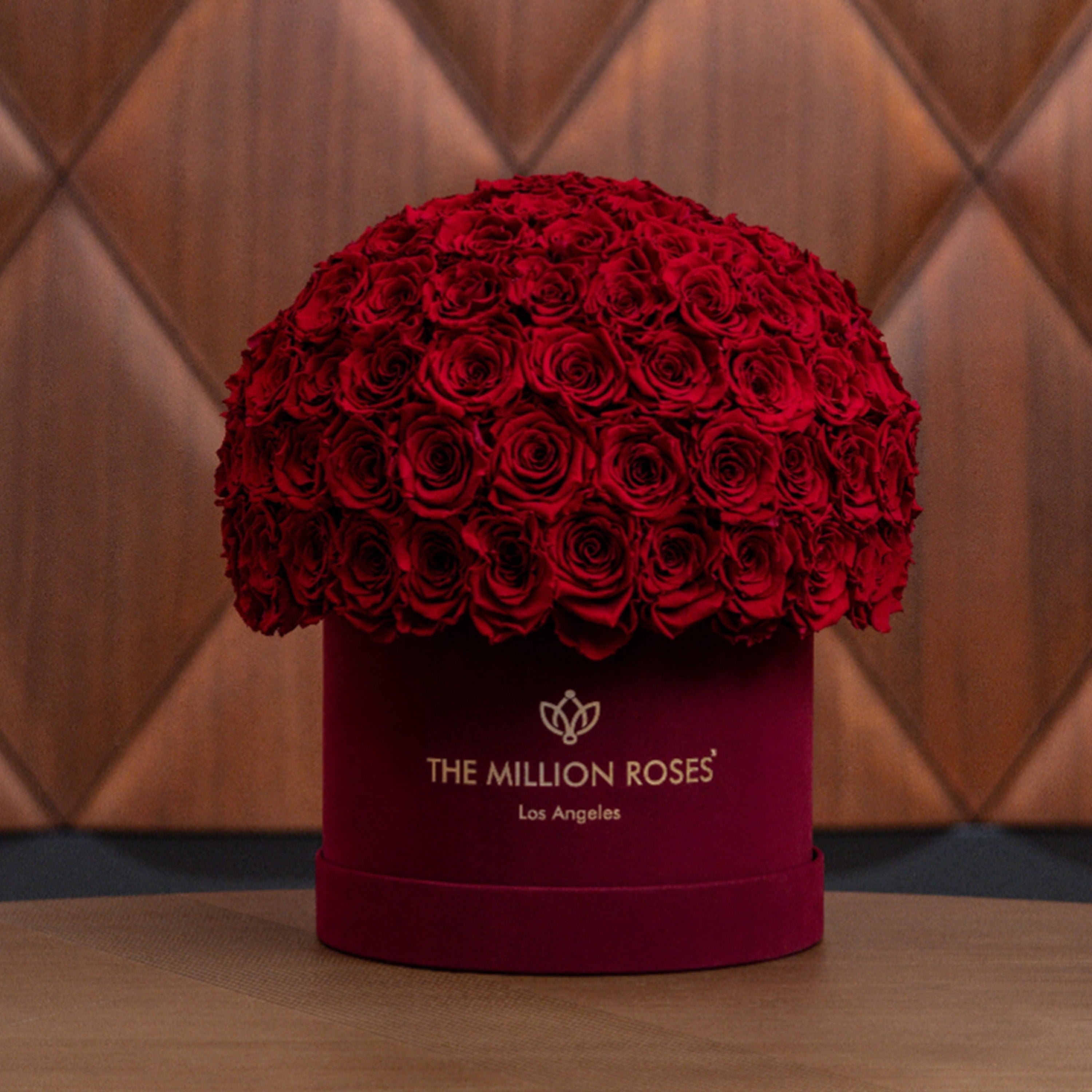 Classic Bordeaux Suede Superdome Box | Red Roses