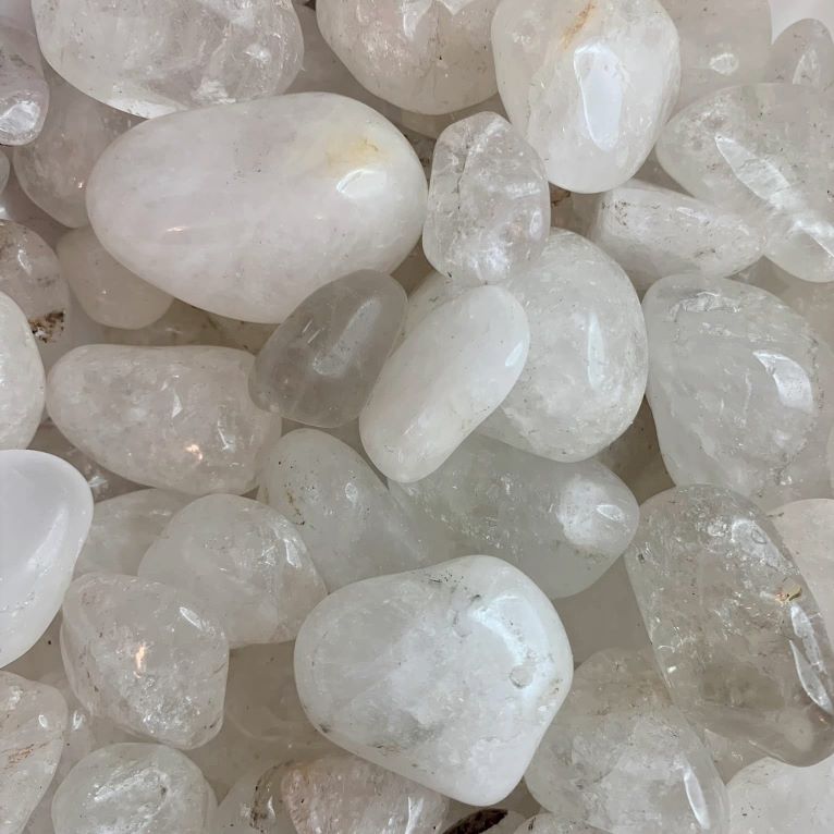 Clear quartz tumbled healing crystals for Wellness & Health Crystal Lover’s Advent Calendar, spiritual wellness, meditation, manifestation and crystal gifts