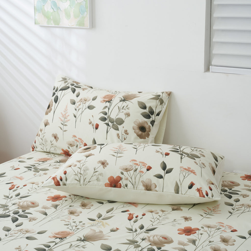 DaDalogy Enchanted Meadow Floral Microfiber Sheet Set