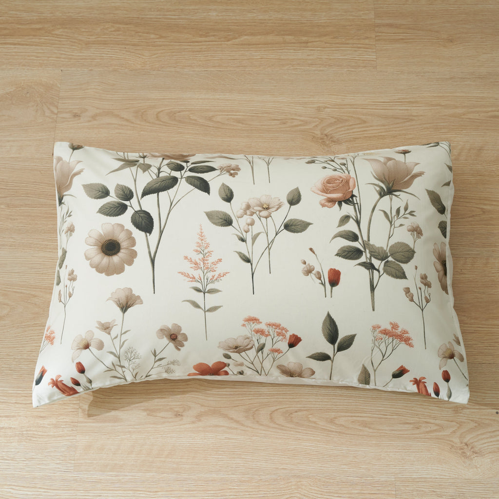 DaDalogy Enchanted Meadow Floral Microfiber Sheet Set