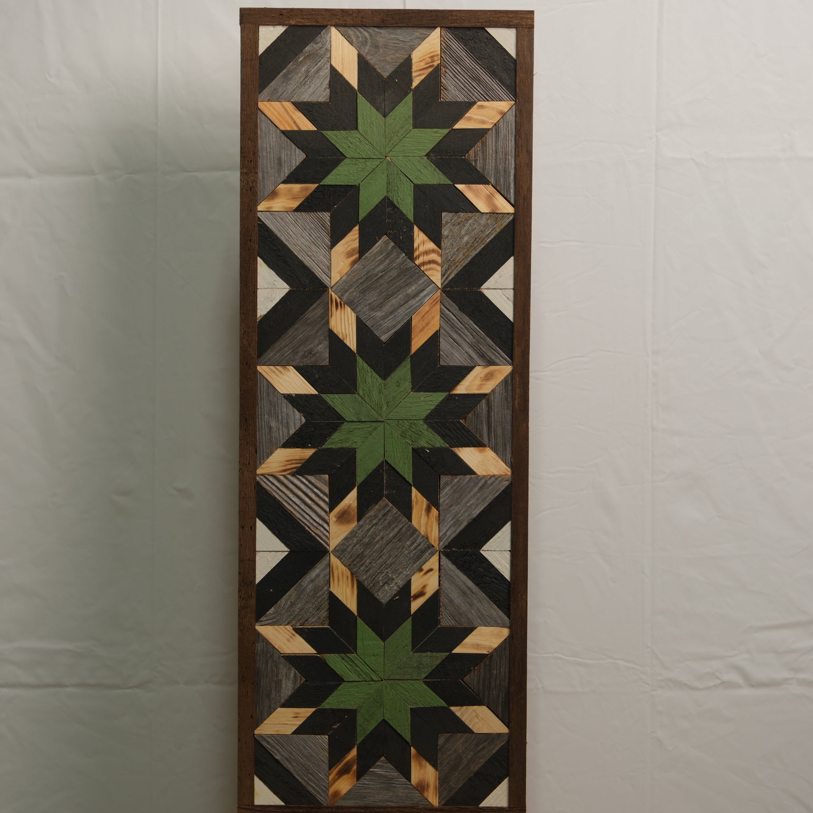 Handmade Amish Barn Quilt Banner Wall Art – 10.5in x 30in Reclaimed Wood Mosaic
