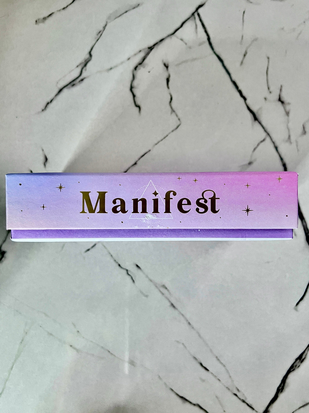 Dream Big and Learn to Manifest ~ Set of 100 Cards with Tips and Prompts to Master the Art of Manifestation