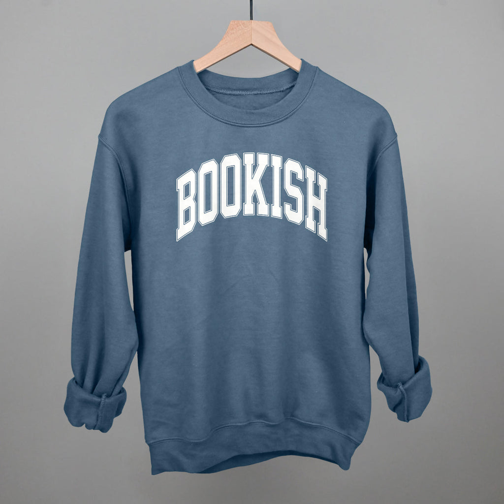 Bookish Arch Reader T-Shirt | Cozy Book Lover Graphic Tee