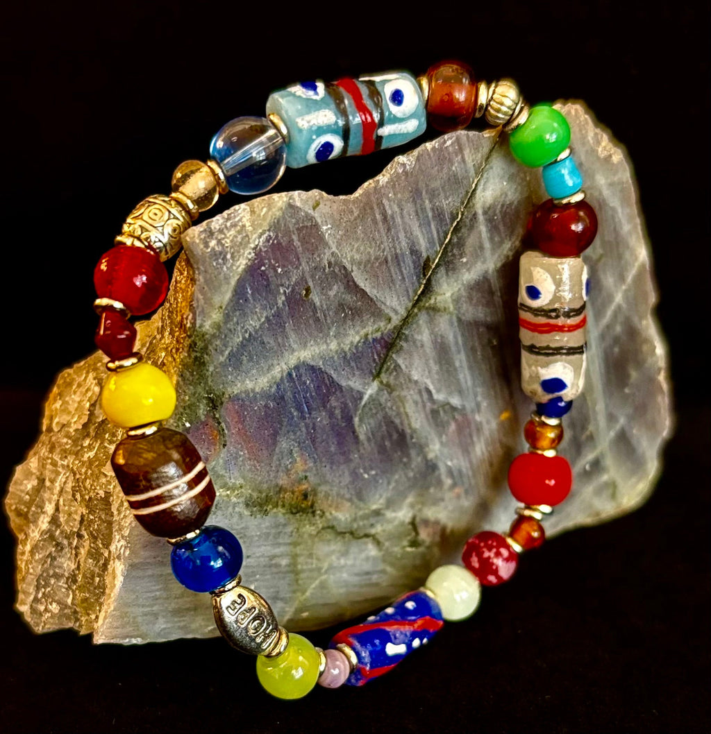 ✨ Hope Forward Uganda Trade Bead Bracelet ✨