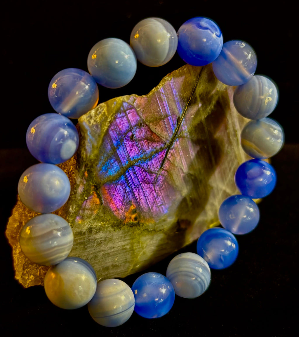 Blue Moon Tide – Natural Blue Banded Agate Bracelet