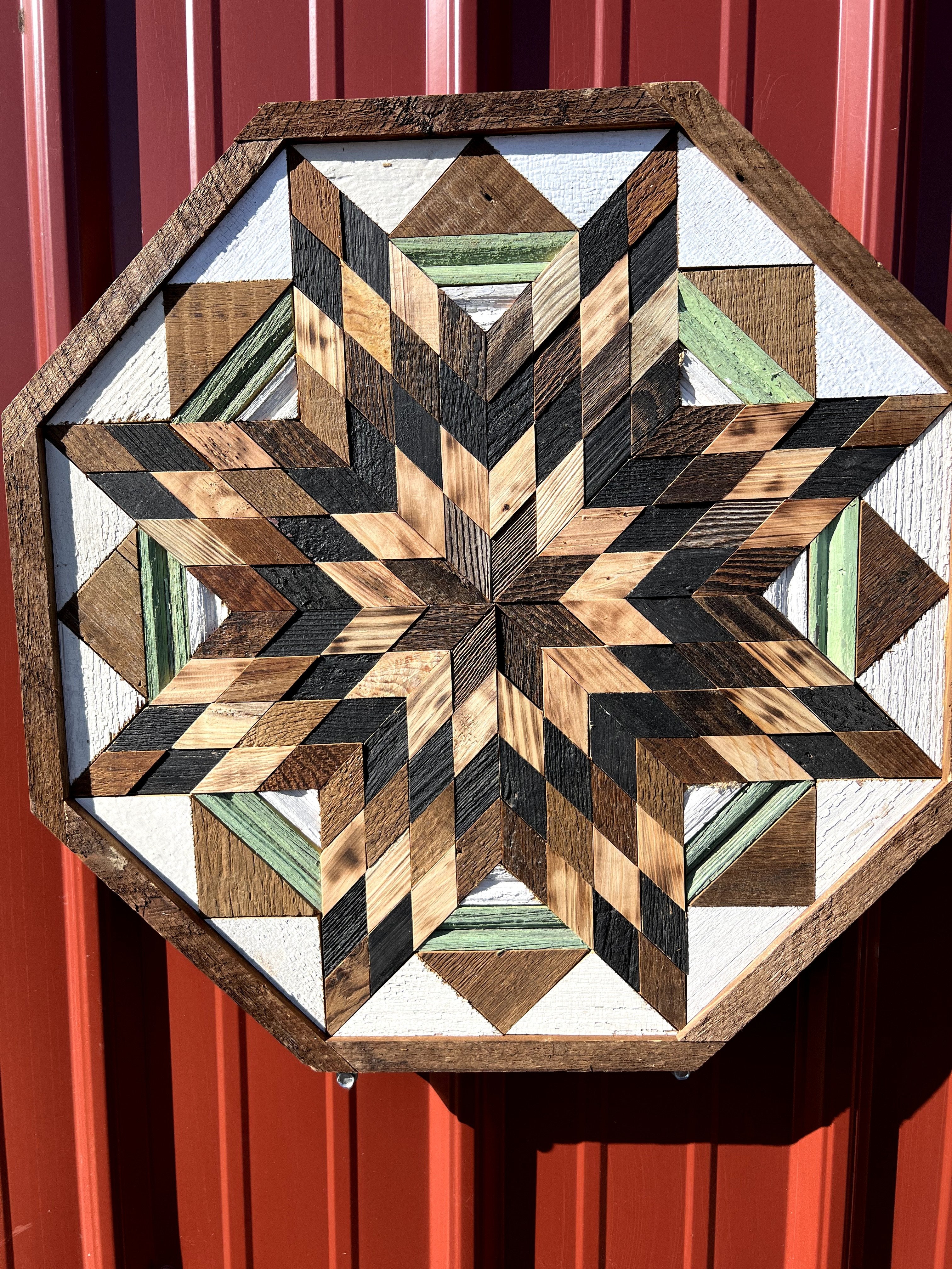 Amish Handmade Barn Quilt Wall Art – Reclaimed Barn Wood – 20.75” x 20.75”