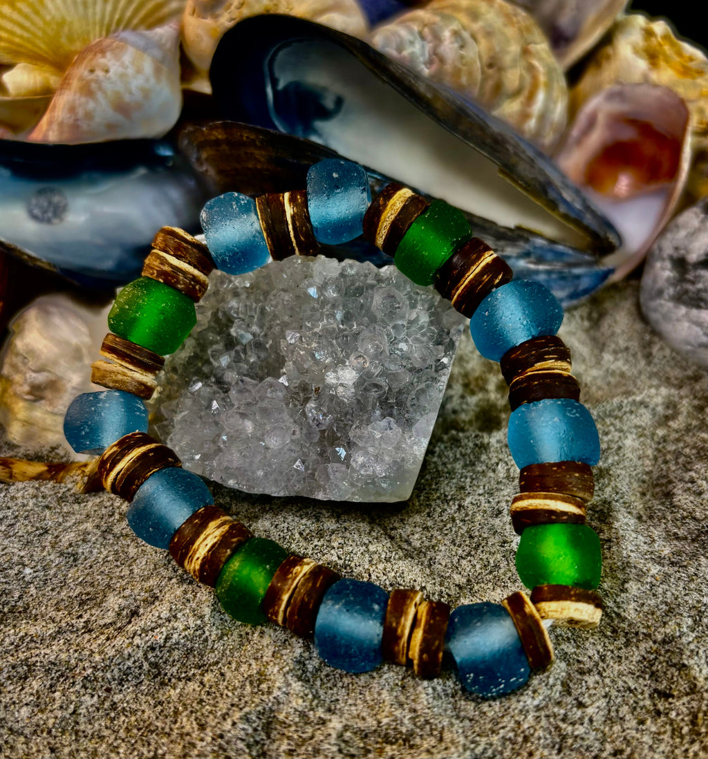 Boardwalk Breeze Bracelet - Recycled Glass & Natural Wood Stretch Bracelet