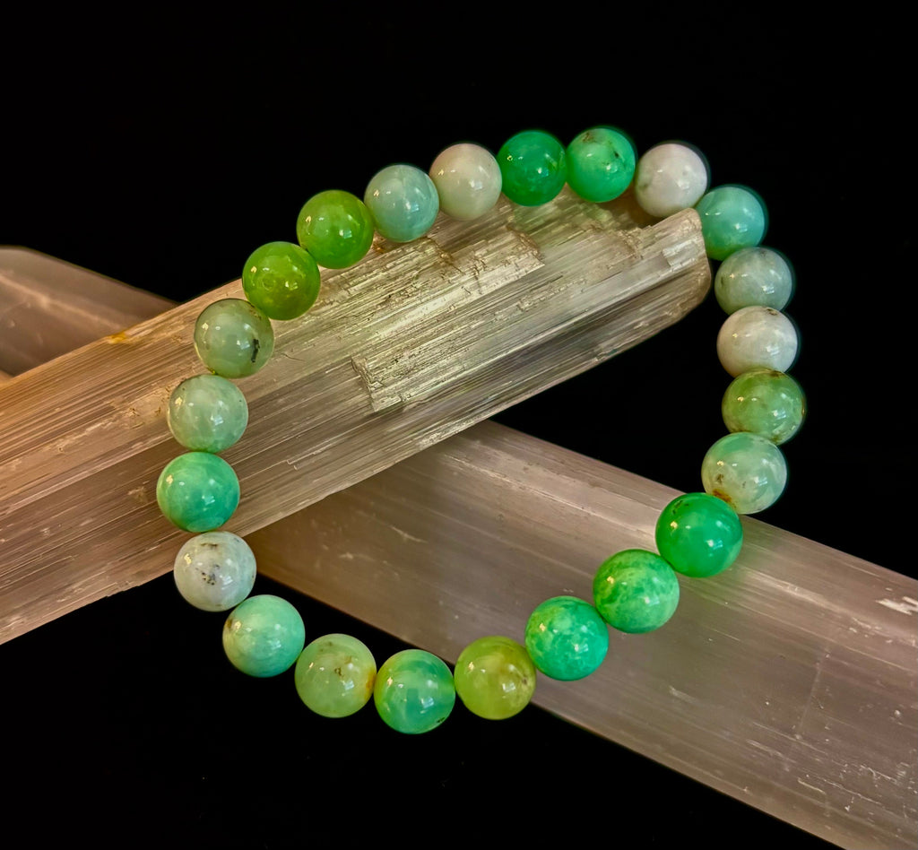 Reiki-Infused Chrysoprase Gemstone Bracelet for Heart Healing, Joy & Abundance (8mm)