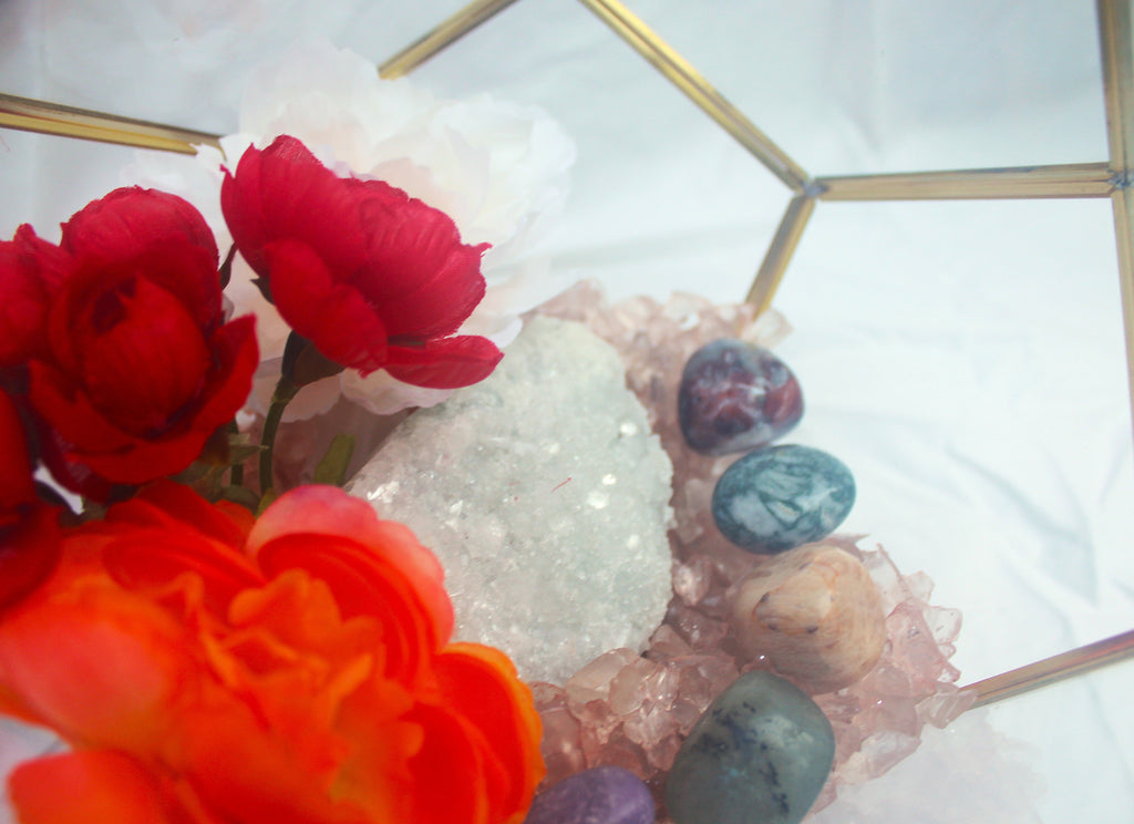 Crystal Geode Terrarium Sugar Quartz - The Sweet Spot