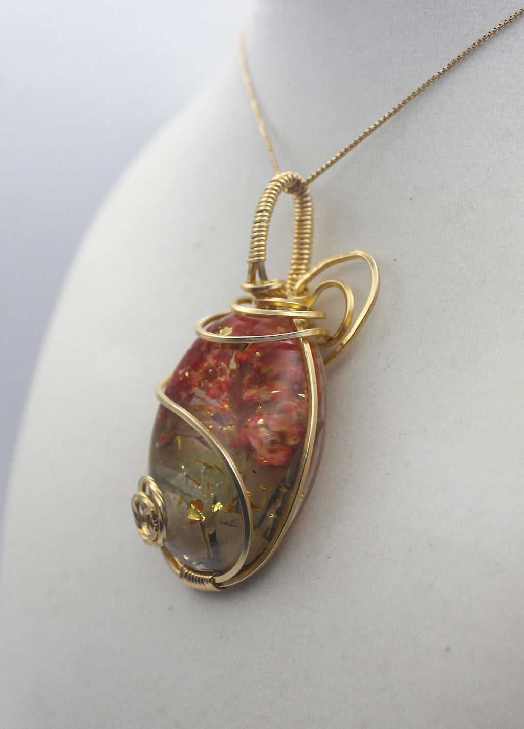 Gold Flower Resin Pendant Necklace – 14k Gold-Filled Wire Wrapped Botanical Jewelry