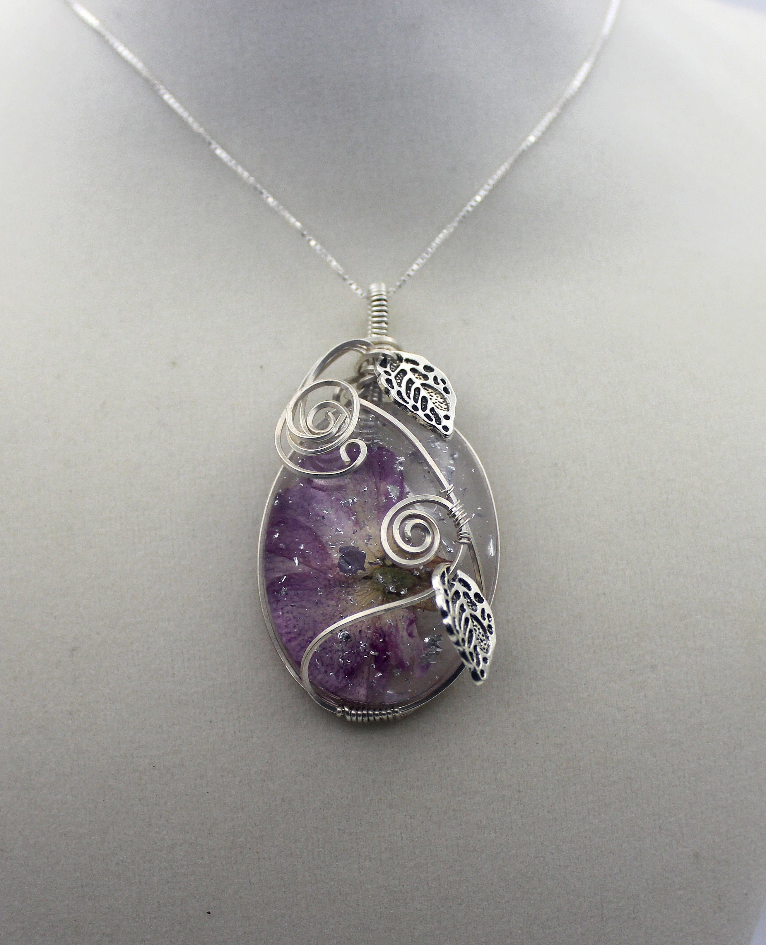Silver Argentium Charmed Resin Purple Dried Flower Pendant Necklace