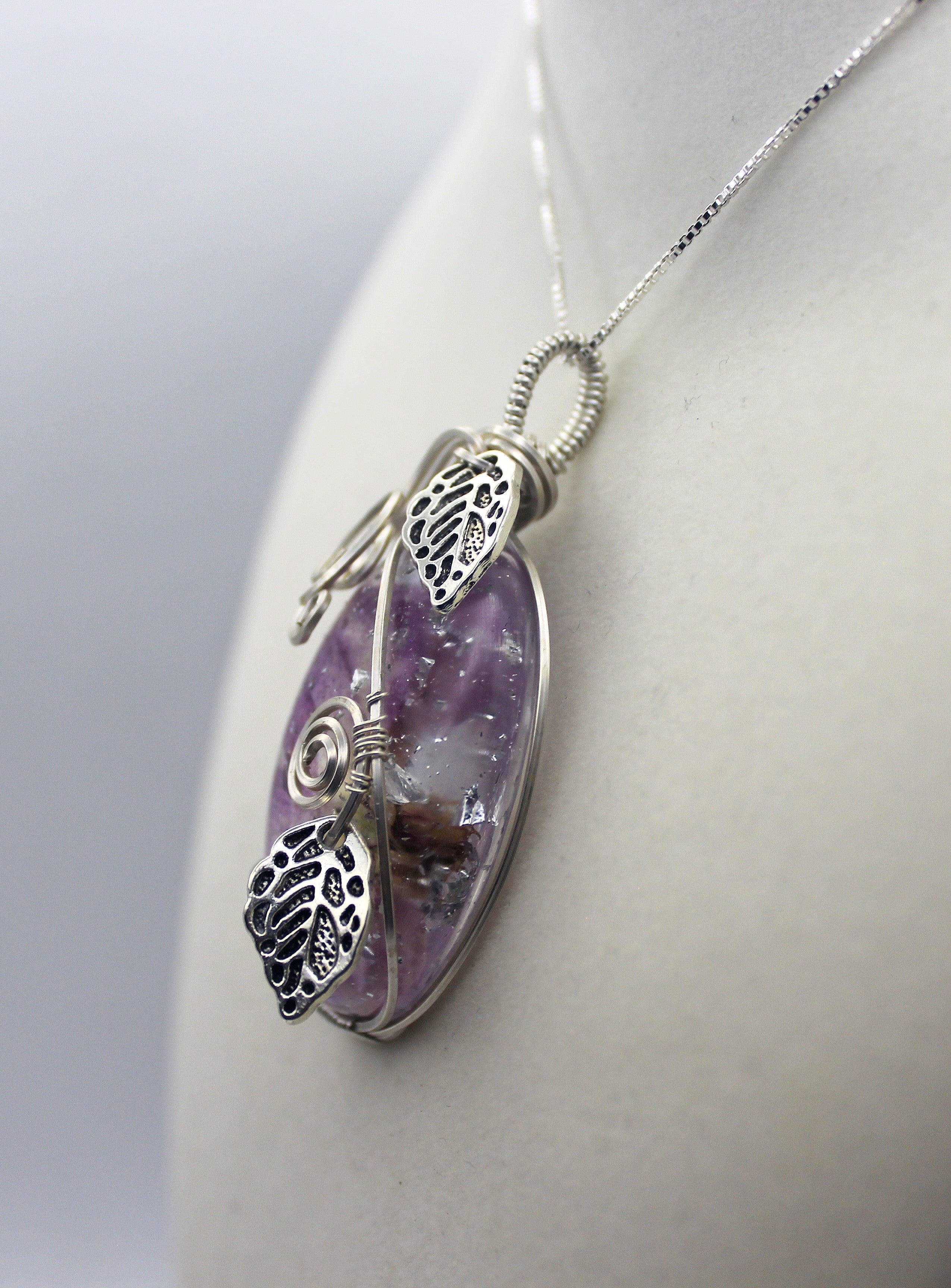 Silver Argentium Charmed Resin Purple Dried Flower Pendant Necklace