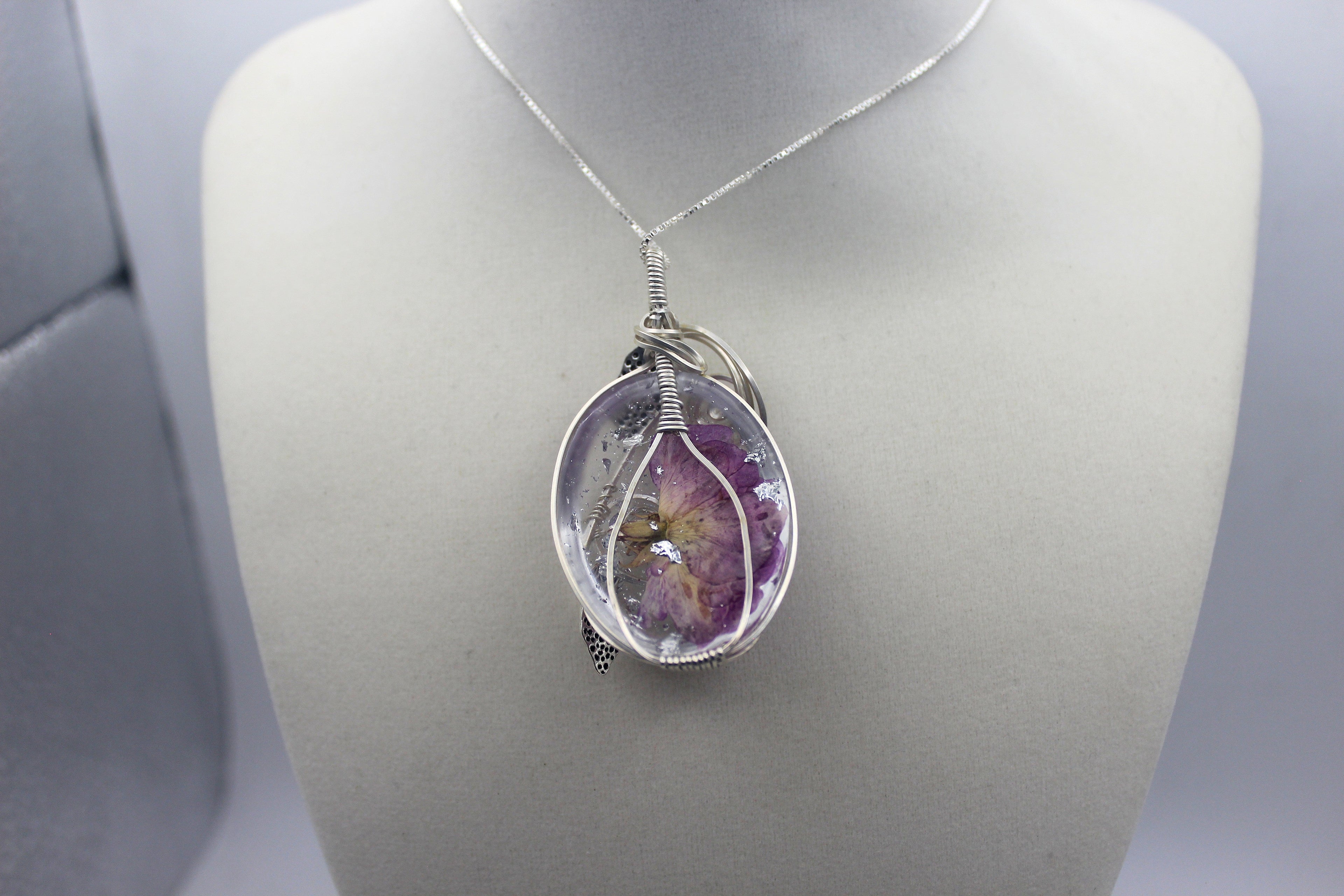 Silver Argentium Charmed Resin Purple Dried Flower Pendant Necklace