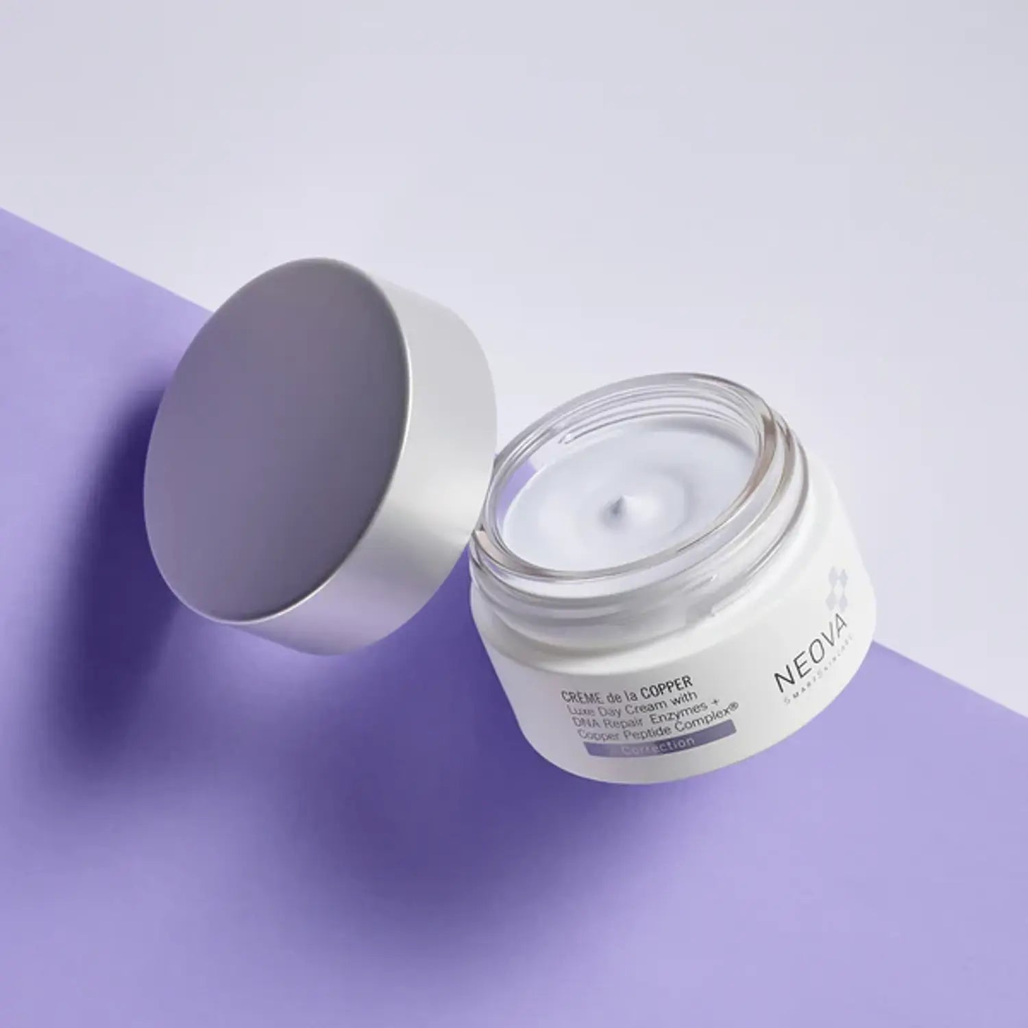 Neova Creme de la Copper 1.7 Oz