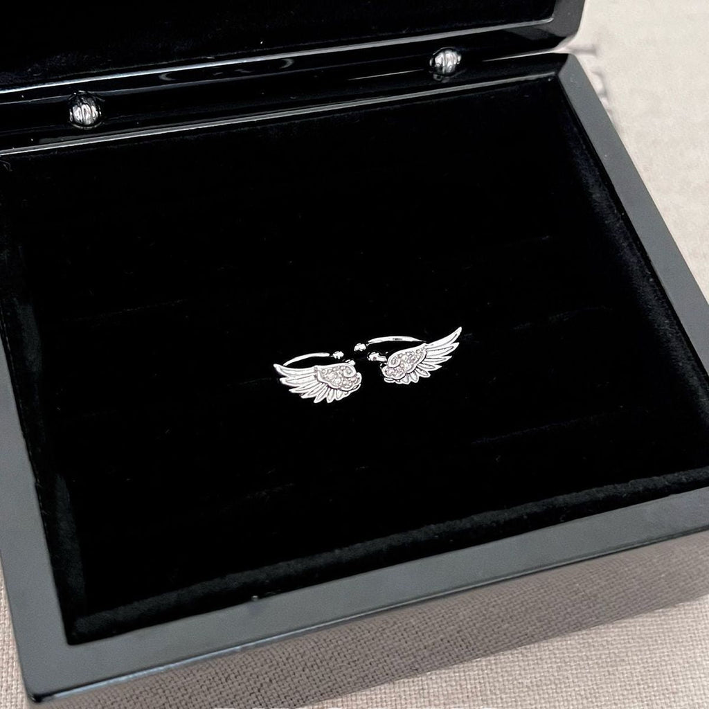 Angel Wings Super Flash Zircon Temperament Wild Without Pierced Niche Rings