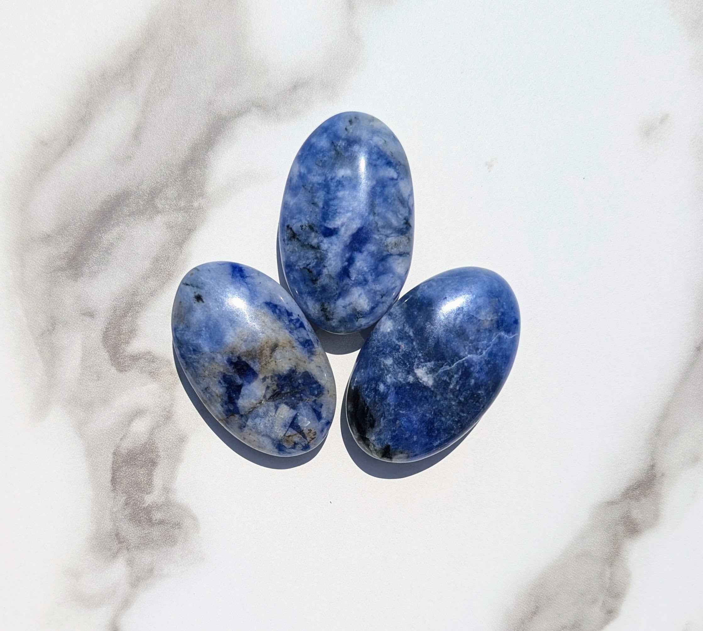 Dumortierite Palm Stones – Focus, Patience & Mental Clarity
