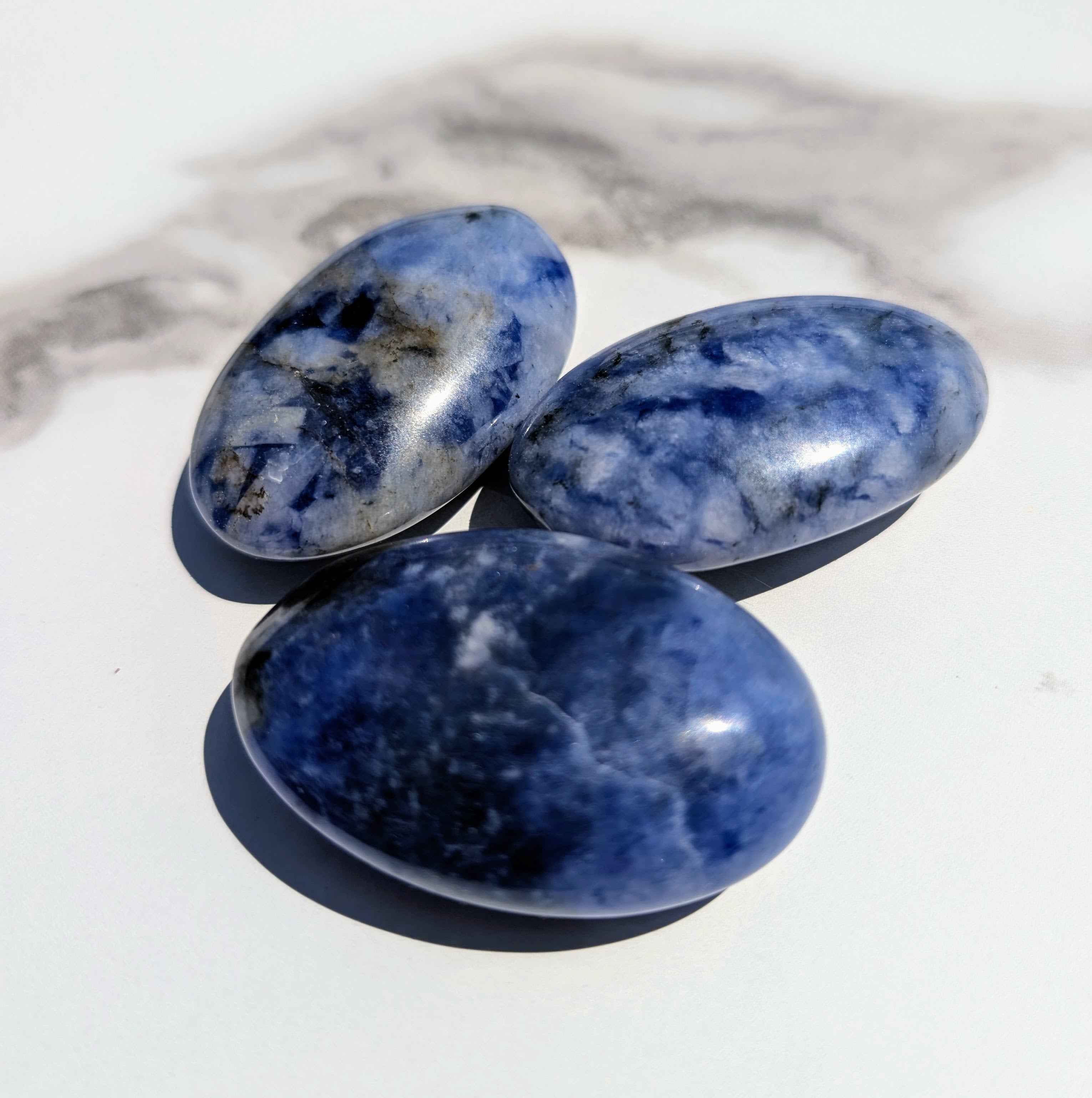 Dumortierite Palm Stones – Focus, Patience & Mental Clarity
