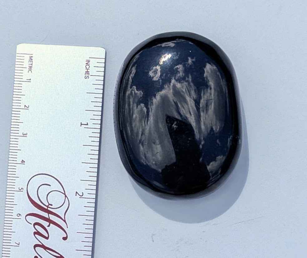 Onyx Palm Stones – Grounding, Protection & Inner Strength
