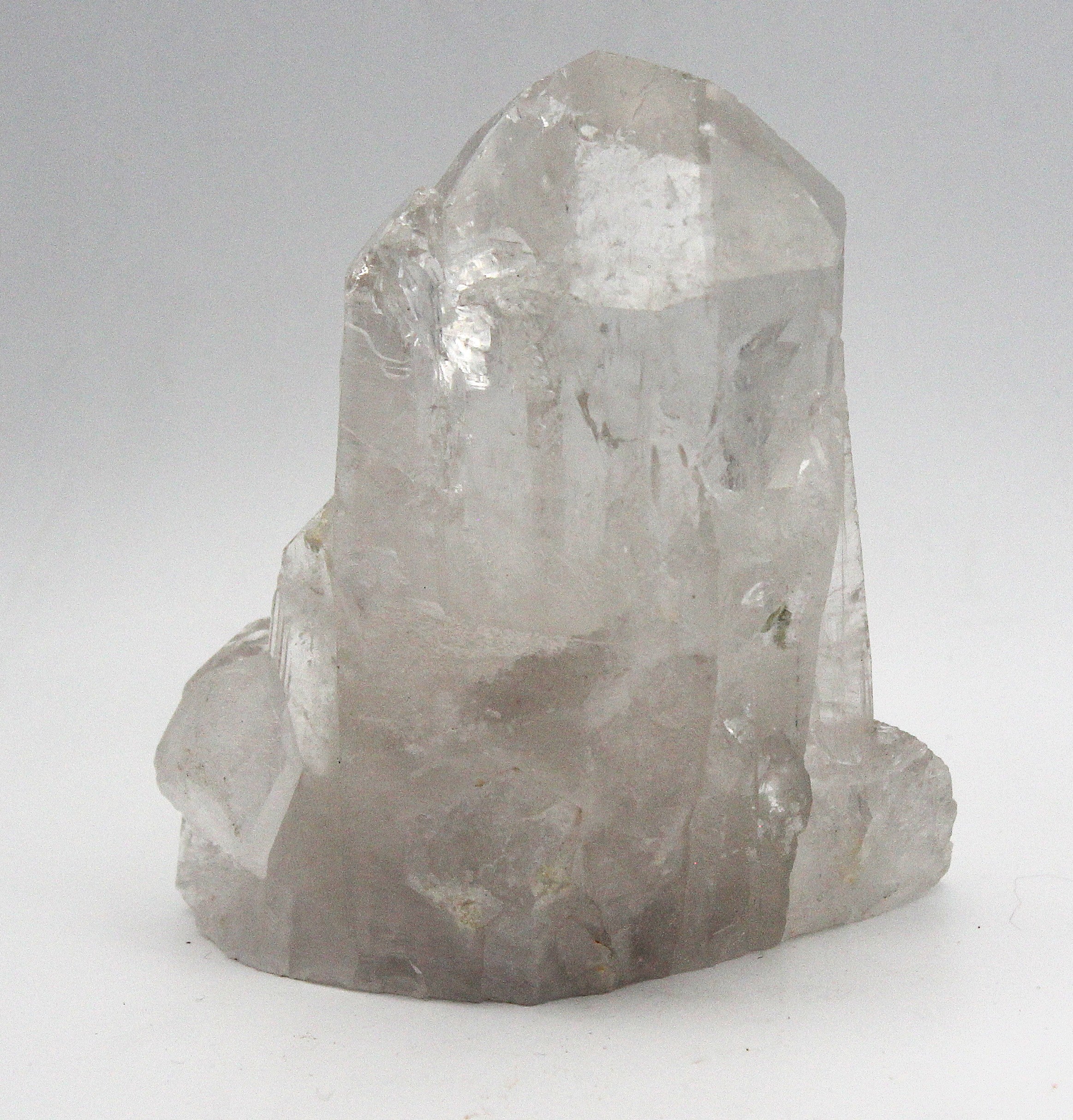 Raw Quartz Cluster Points – Natural Clear Quartz for Amplified Energy