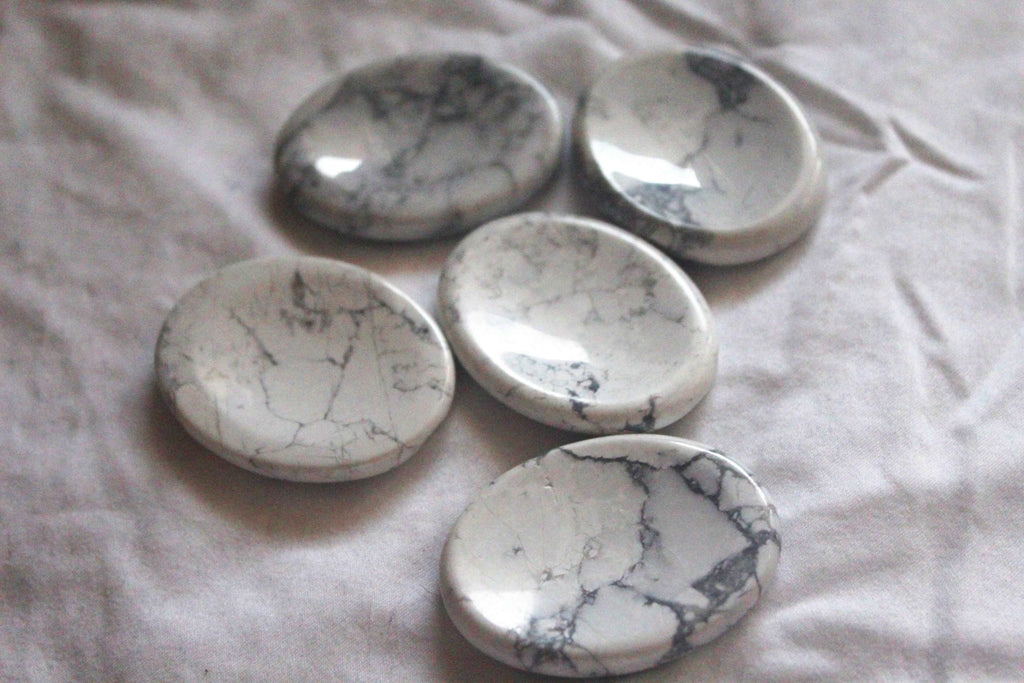 Worry Stones (Thumb Stones) – Pocket Crystals for Calm, Focus & Stress Relief