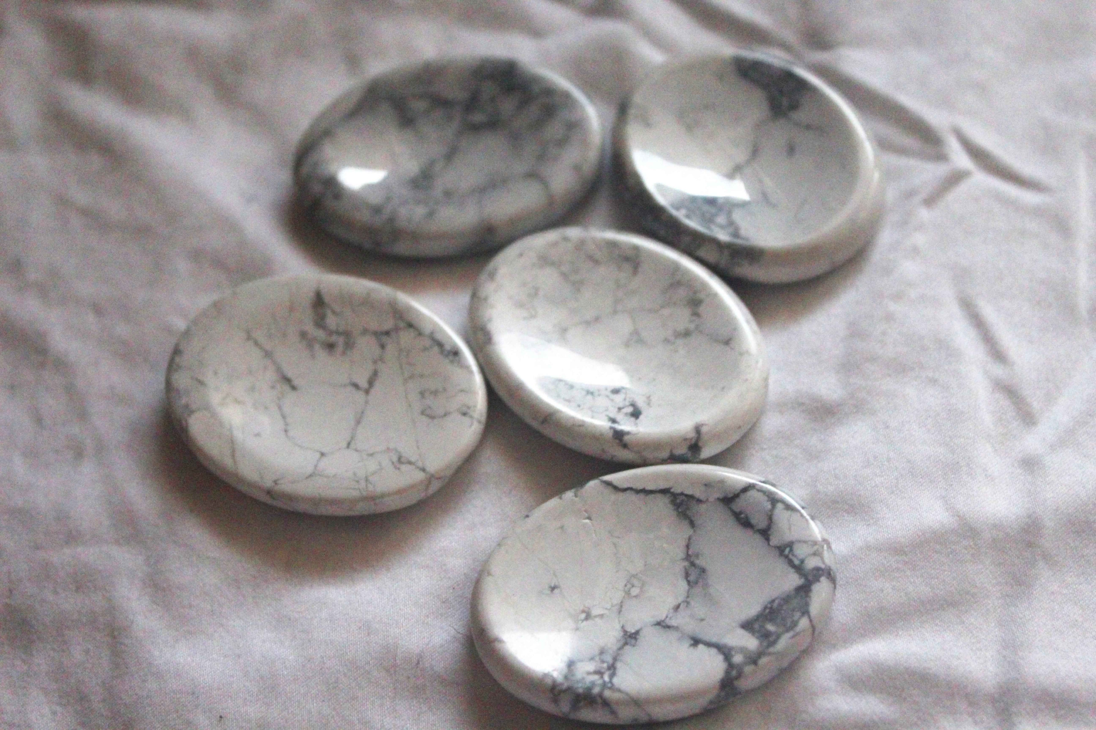 Worry Stones (Thumb Stones) – Pocket Crystals for Calm, Focus & Stress Relief