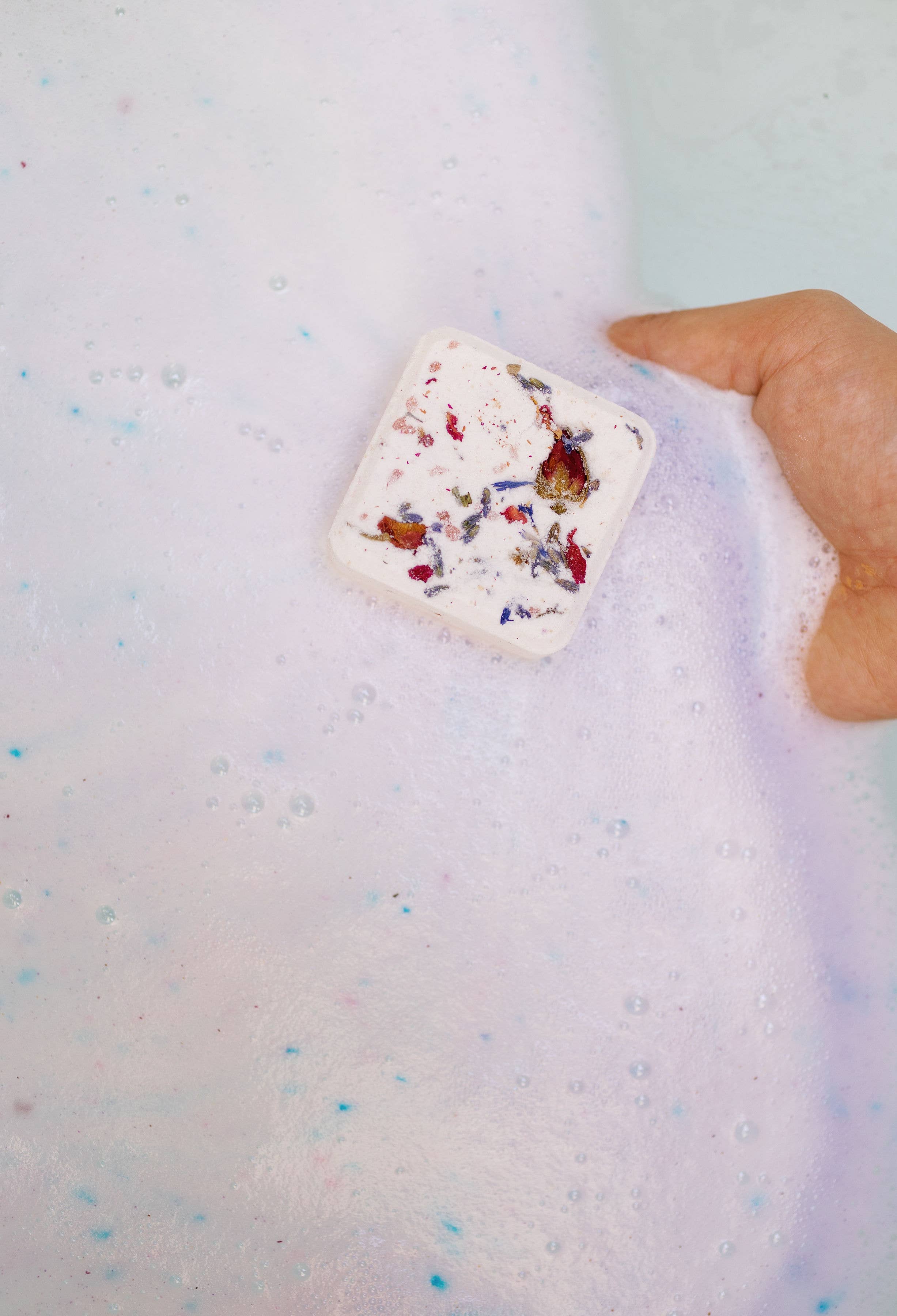 Jumbo Square Hydrating Botanical Gradient Bathbombs 6oz 170g