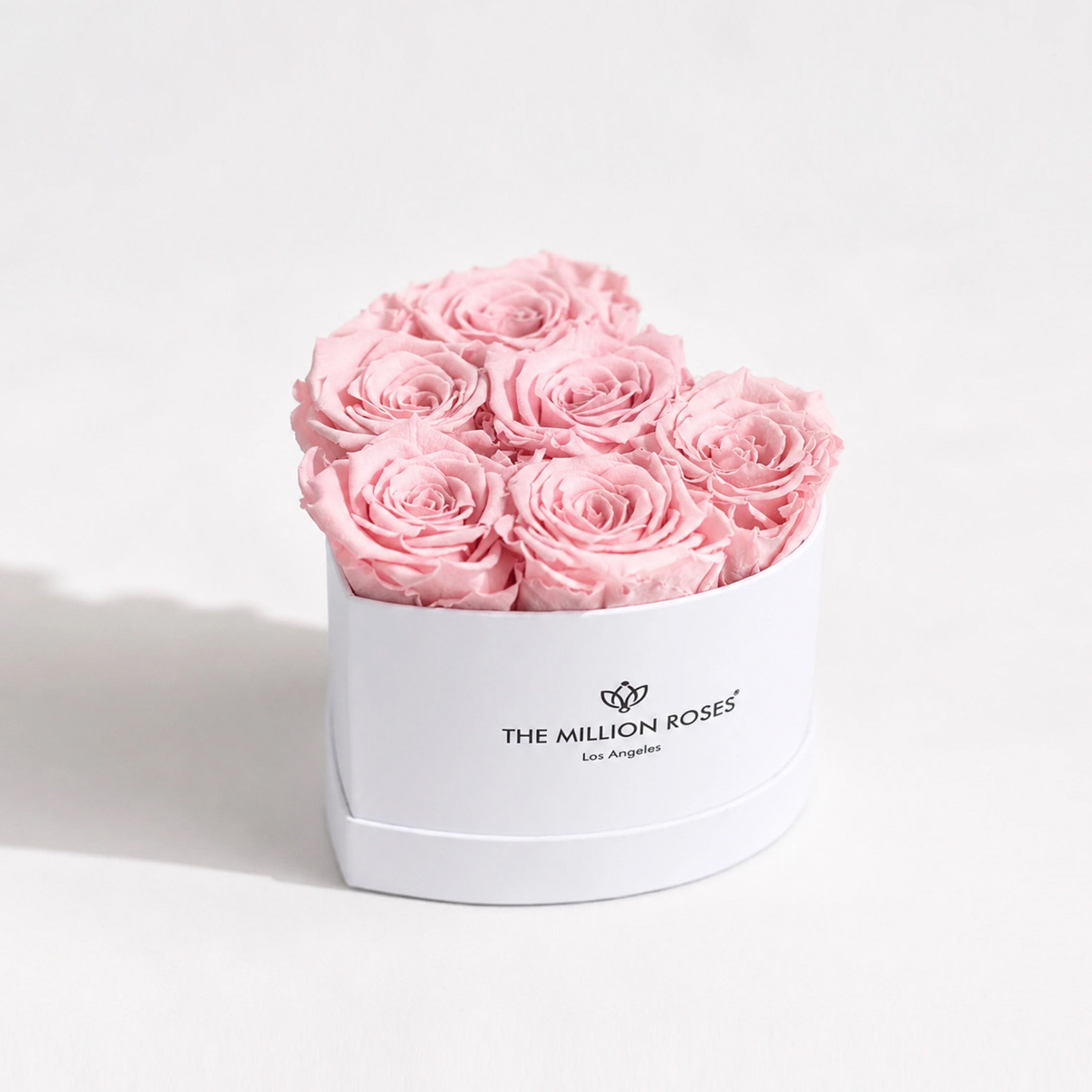 Baby Heart White Box | Light Pink Roses