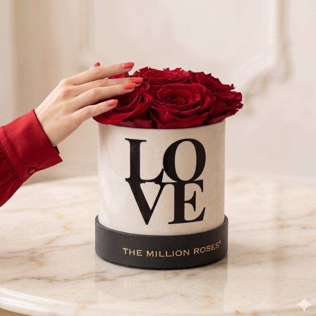 Essence White Box | Love Edition | Red Roses