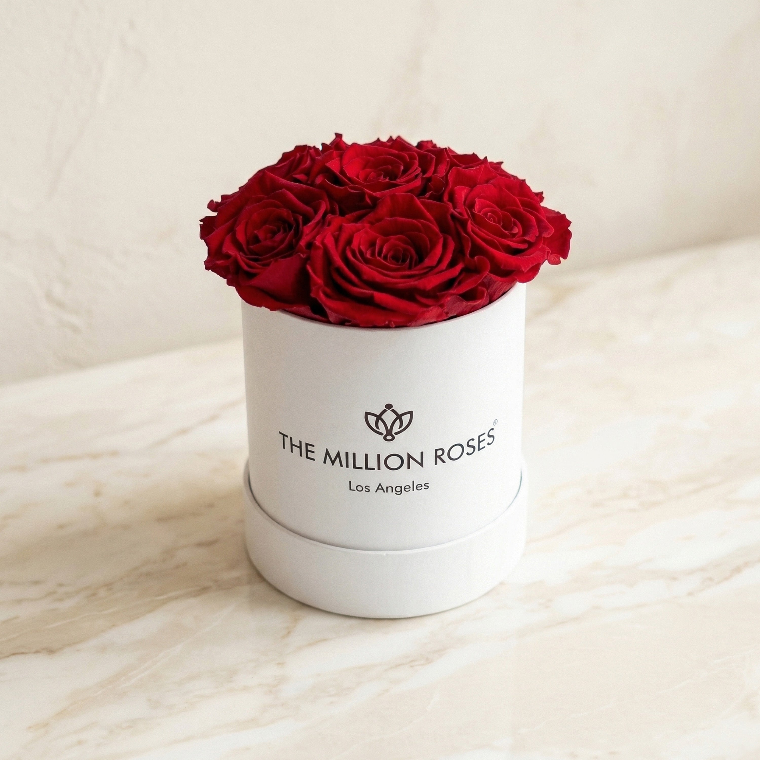 Essence White Box | Red Roses