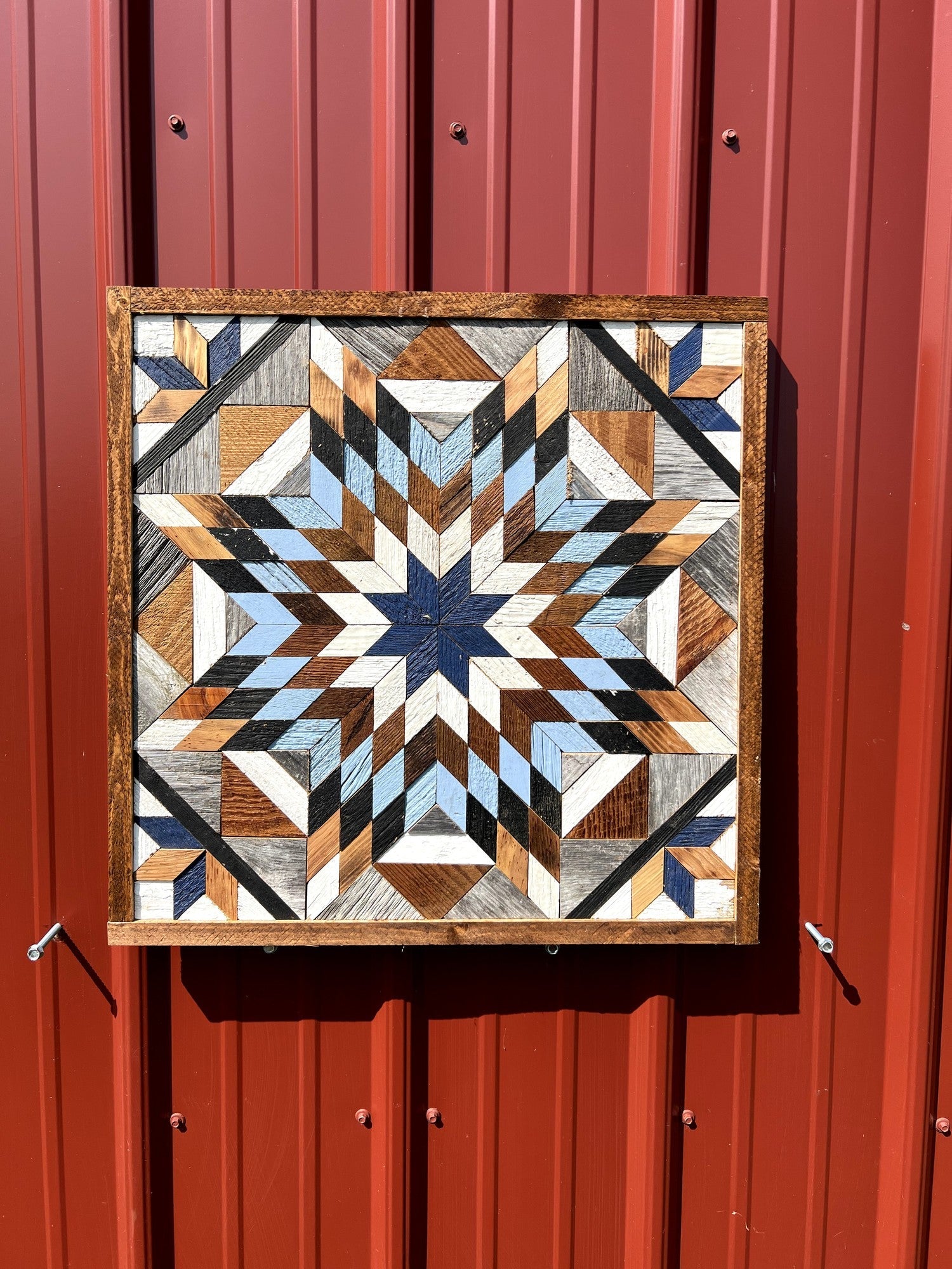 Amish Handmade Barn Quilt Wall Art – Reclaimed Barn Wood – 20.75” x 20.75”