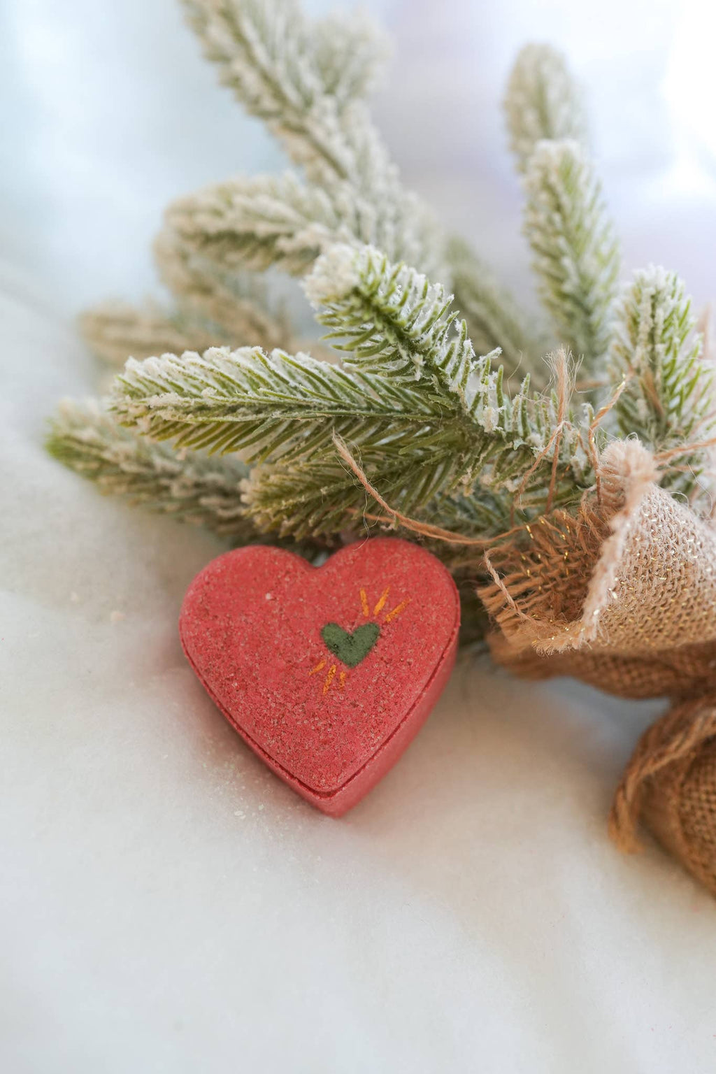 Grinches Heart Christmas Bathbomb Cranberry Orange