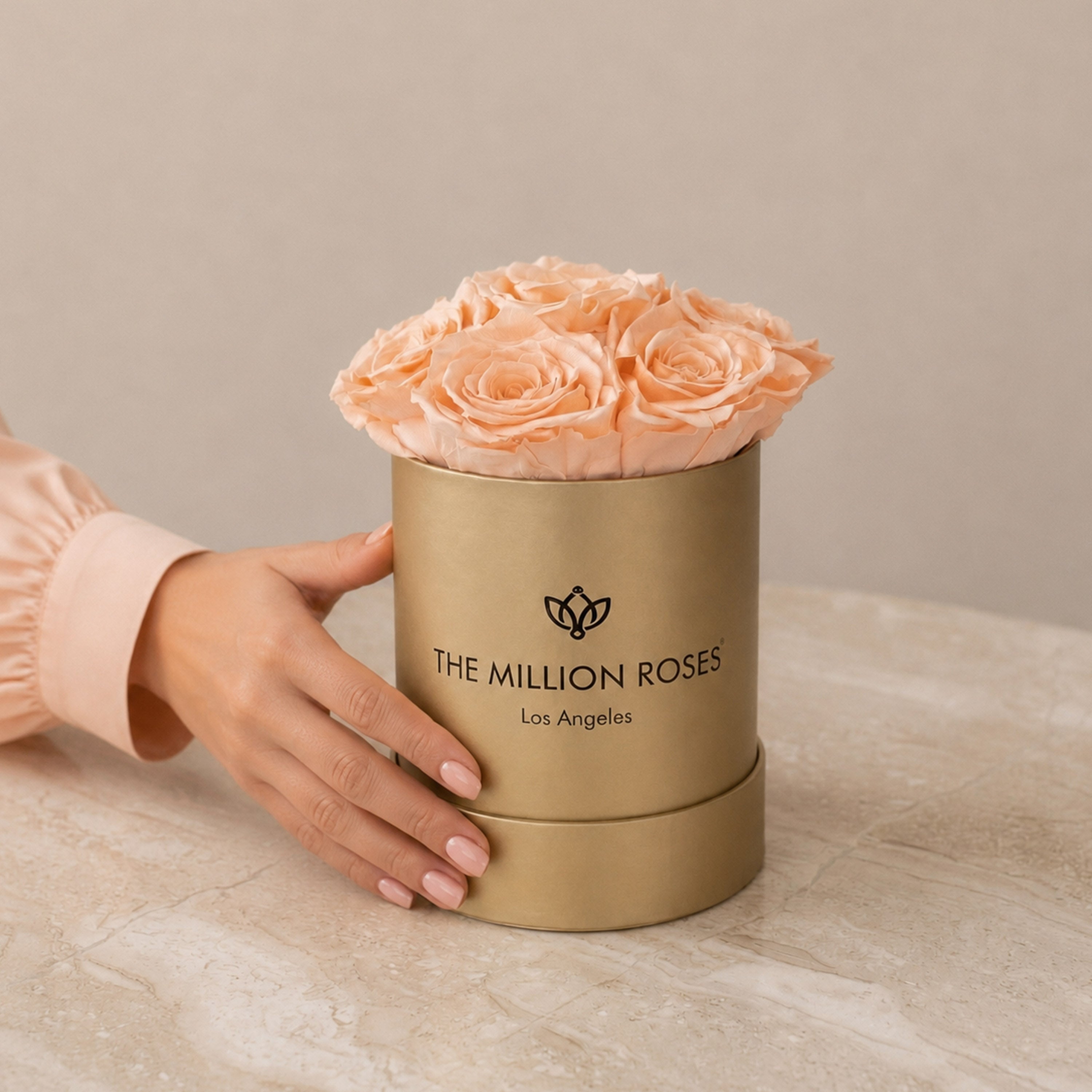 Essence Gold Box | Peach Roses