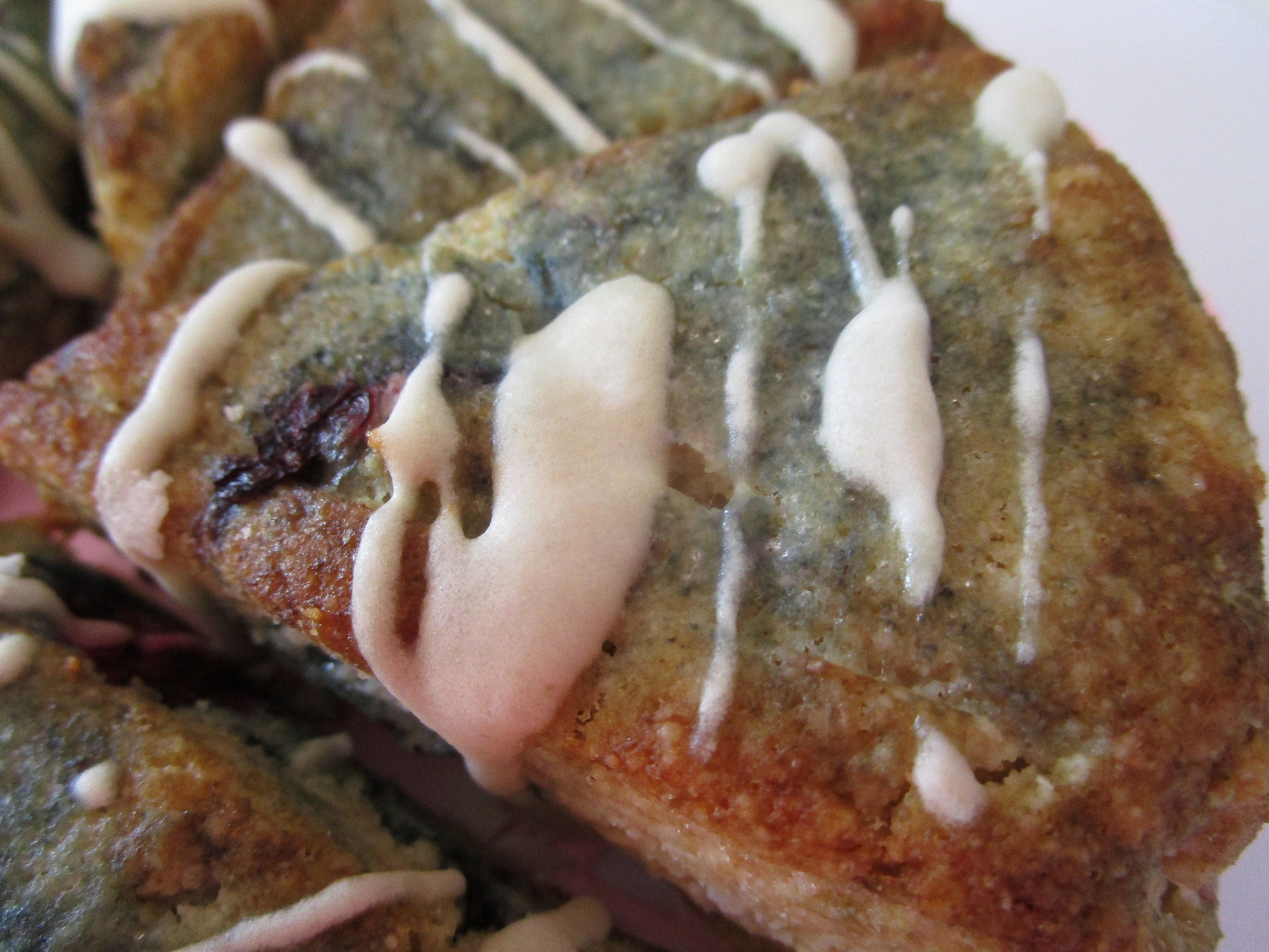 Keto Scones, Blackberry Lime, Grain Free, Gluten Free, Egg Free, Dairy Free, Sugar Free, Vegan, Low Carb snack, Fall Desserts, Thanksgiving