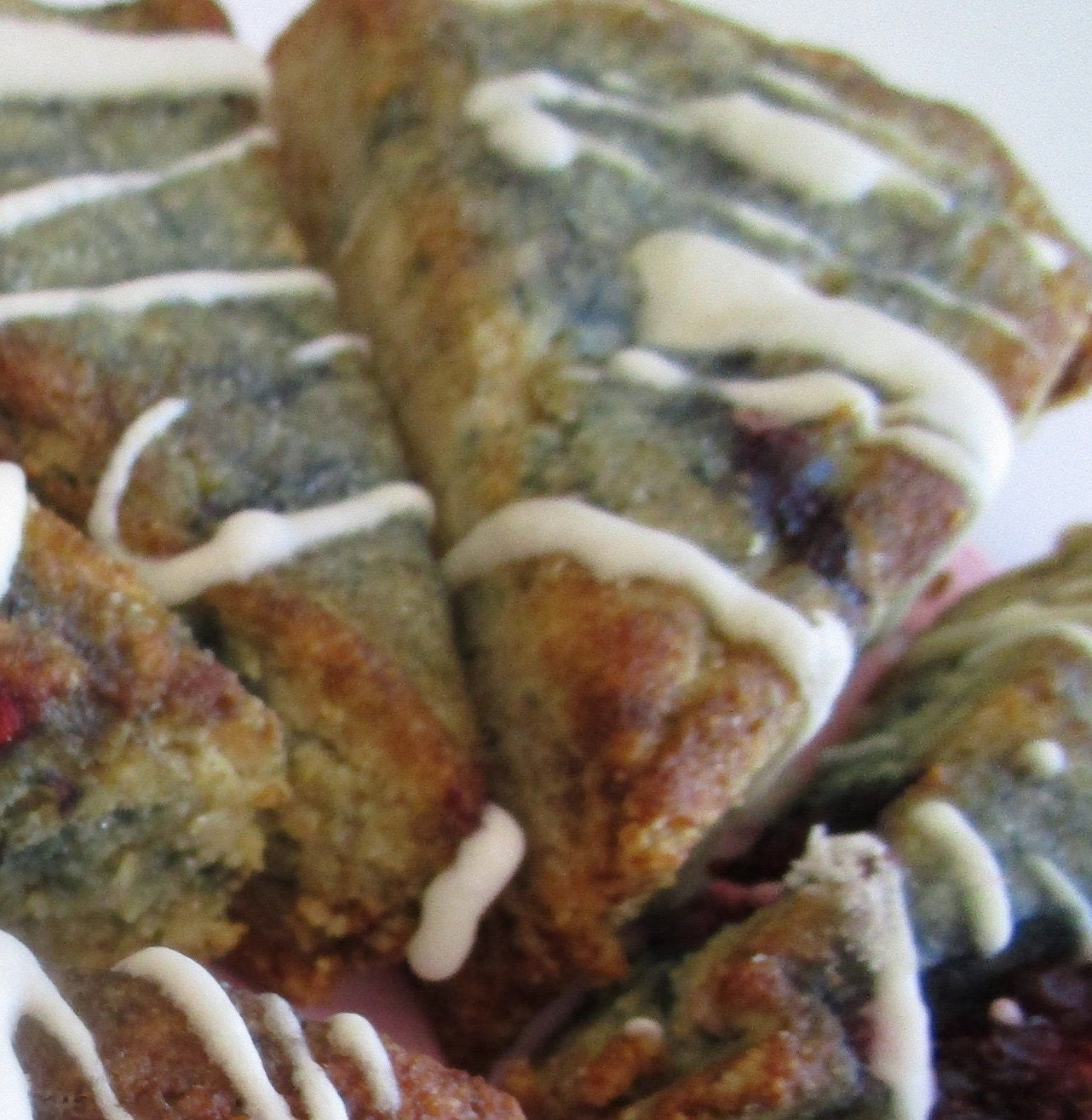 Keto Scones, Blackberry Lime, Grain Free, Gluten Free, Egg Free, Dairy Free, Sugar Free, Vegan, Low Carb snack, Fall Desserts, Thanksgiving