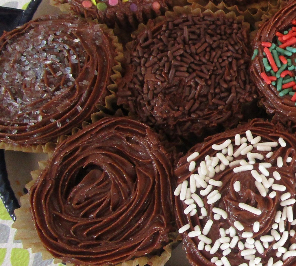 Gluten Free Cupcakes, Dairy Free, Vegan, Peanut Free, School Safe Birthday Party snacks, Coconut Sugar Dessert, Natural Sprinkles, kids Gift