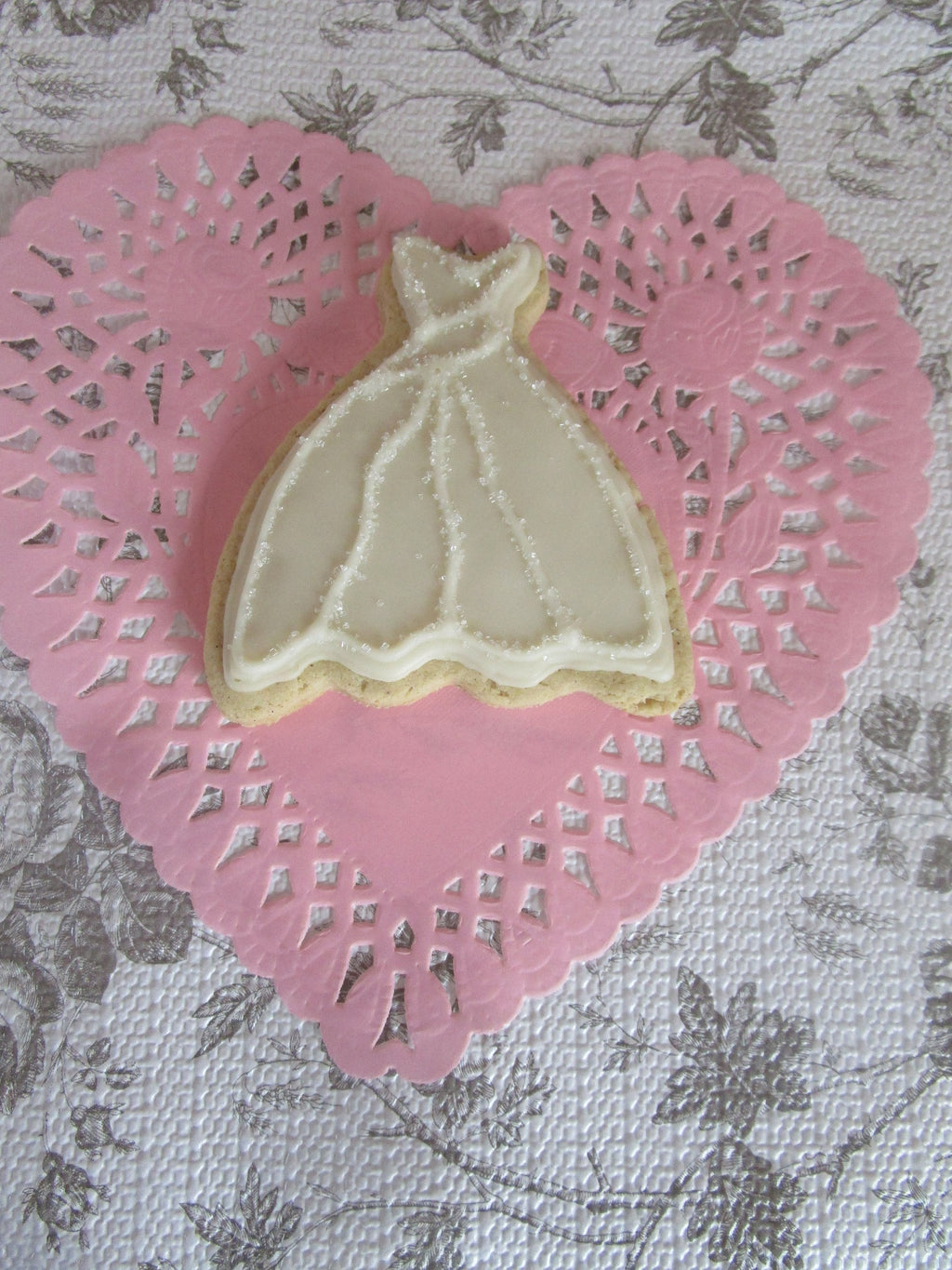 Wedding Dress Cookies, Gluten Free, Dairy Free, Egg Free, Nut free, custom, Soy free, Vegan, Bridal Favor, Shower Gift, Thank you, Sweet 16
