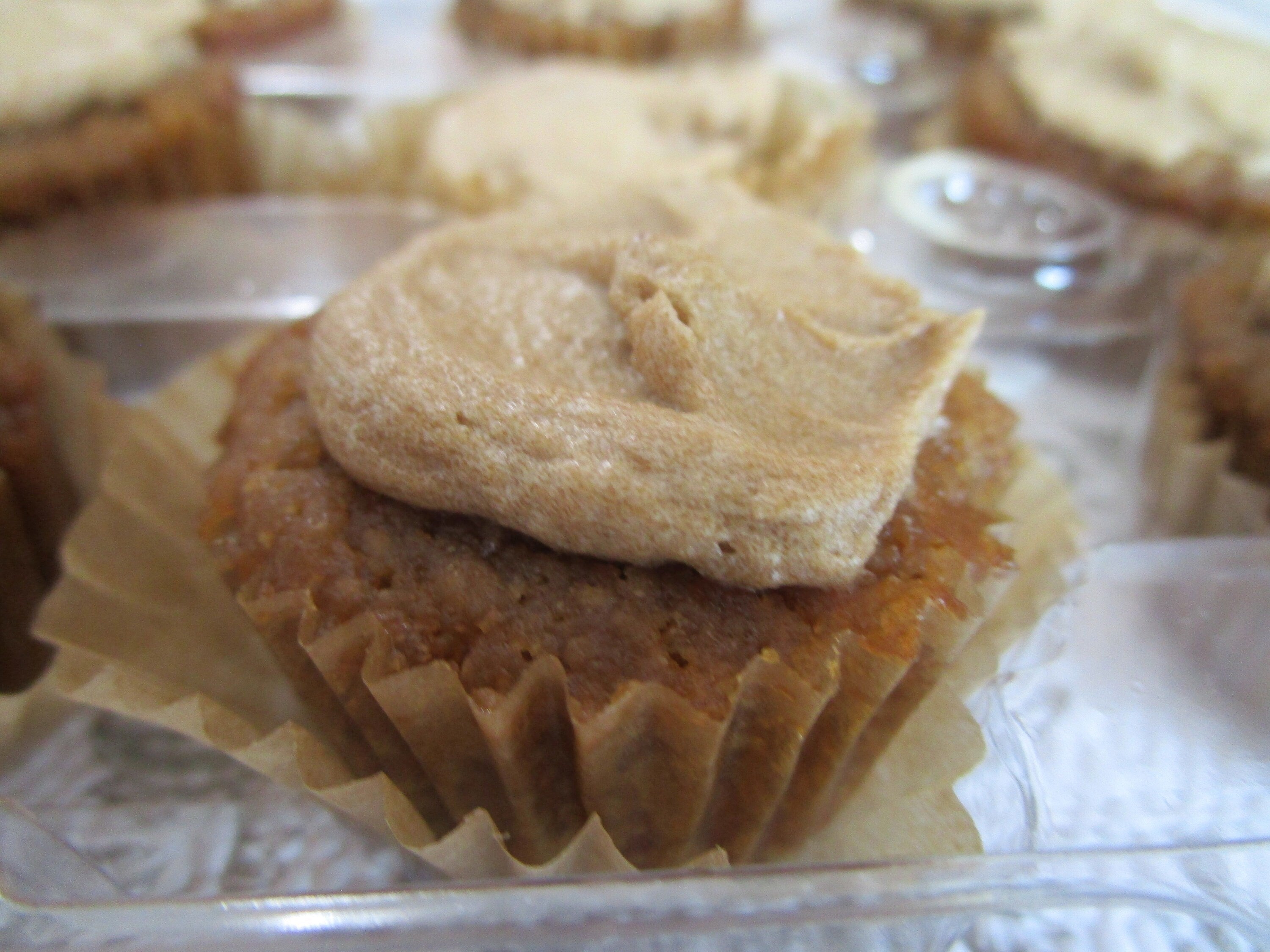 AIP Paleo Mini Cupcakes with Maple Frosting, Grain free, Gluten Free, Vegan, Dairy Free, Nut Free, No Refined Sugar, Low Histamine, FODMAP