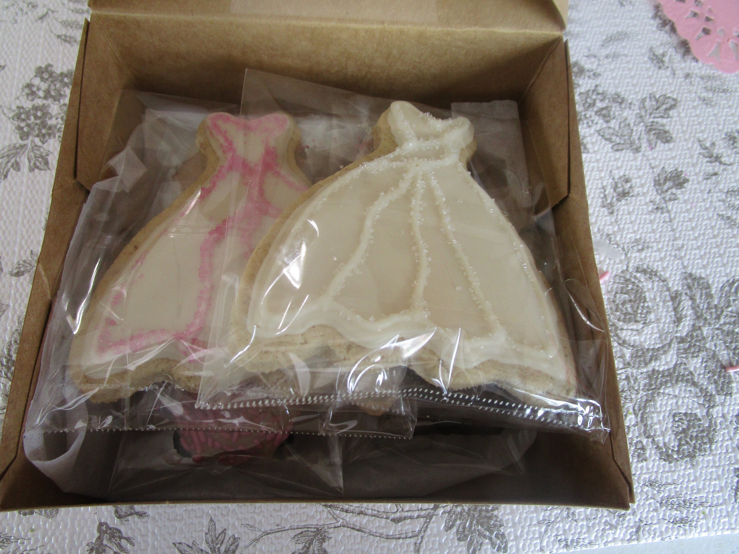 Wedding Dress Cookies, Gluten Free, Dairy Free, Egg Free, Nut free, custom, Soy free, Vegan, Bridal Favor, Shower Gift, Thank you, Sweet 16
