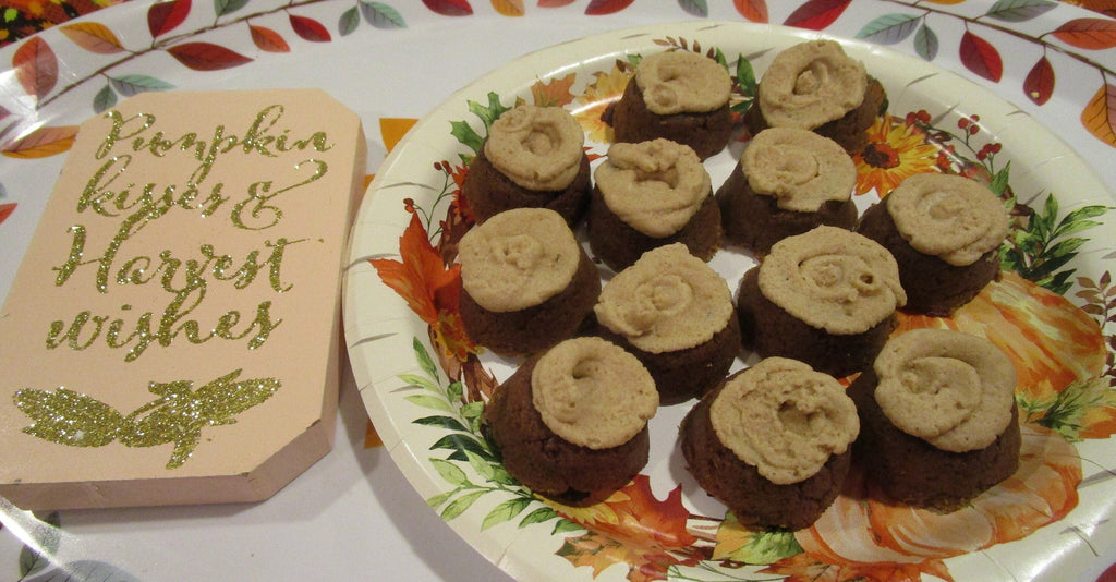 AIP Paleo Snacks, Mini Maple Cream Rings, Gluten Free, Grain Free, Egg Free, Dairy Free, Autoimmune Protocol, Low Calorie, Holiday treats